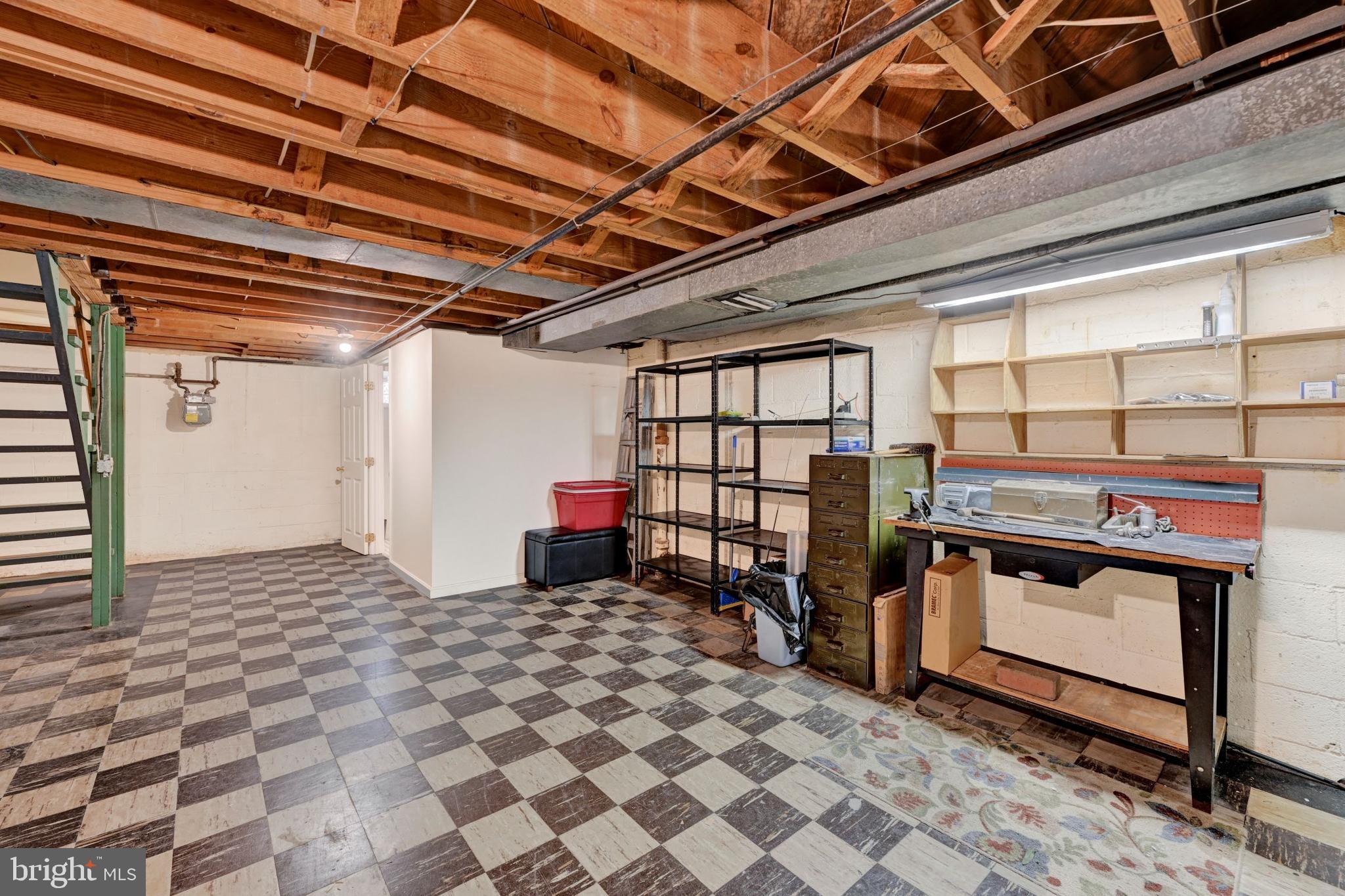 NORTH POINT VILLAGE - Residential