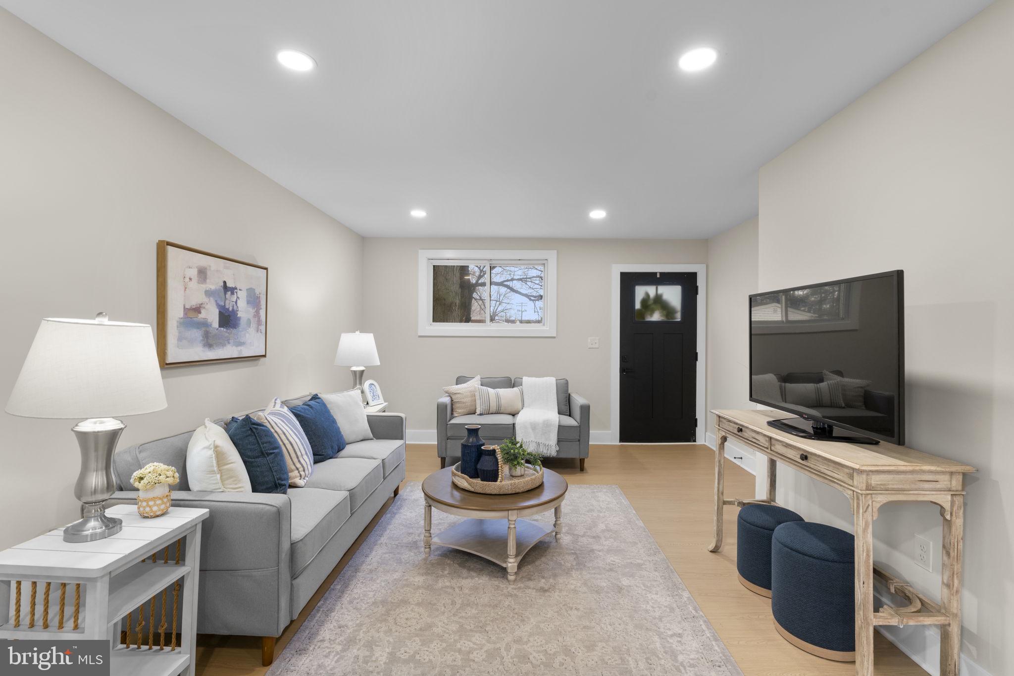 KINGSTON PARK - Residential