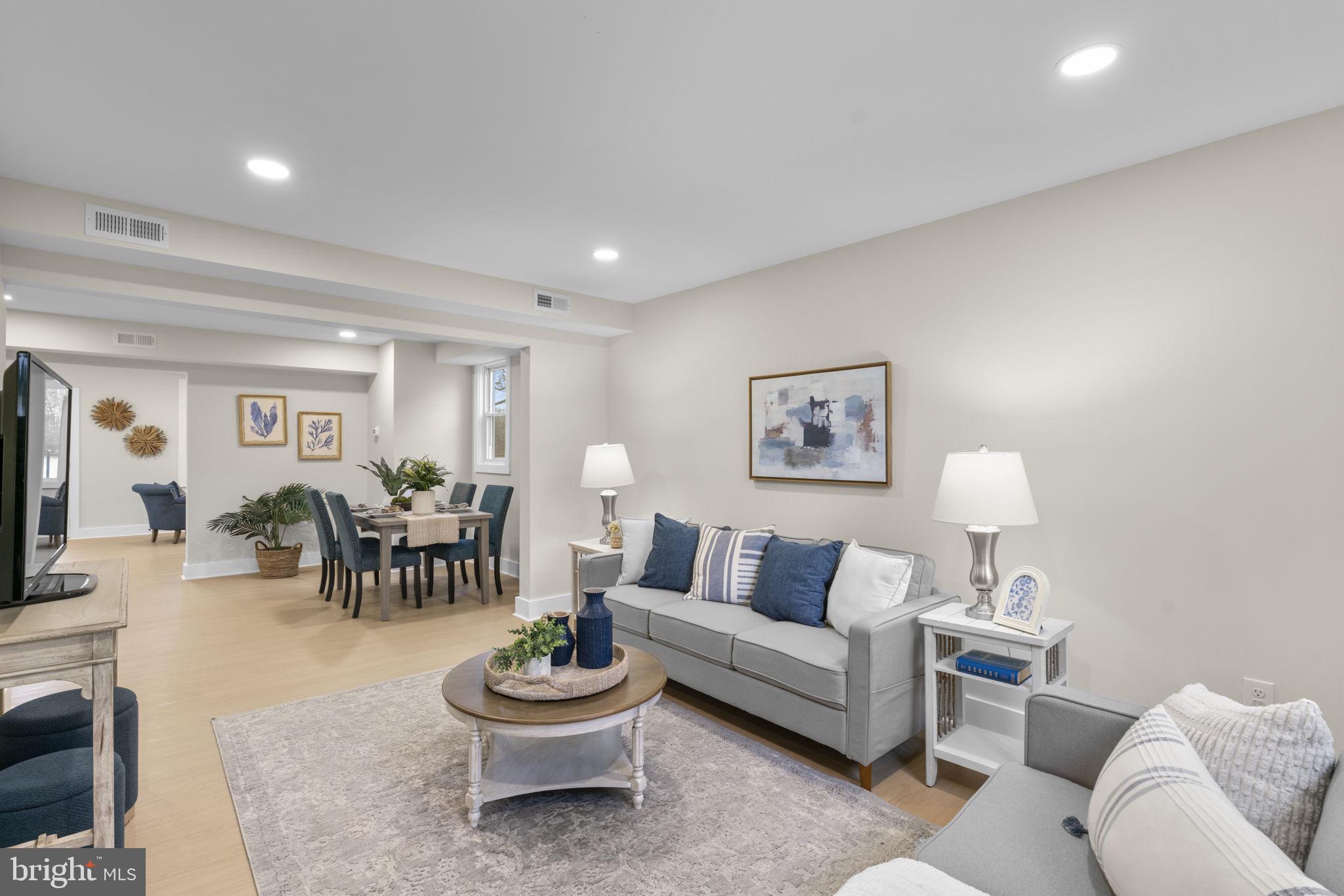 KINGSTON PARK - Residential