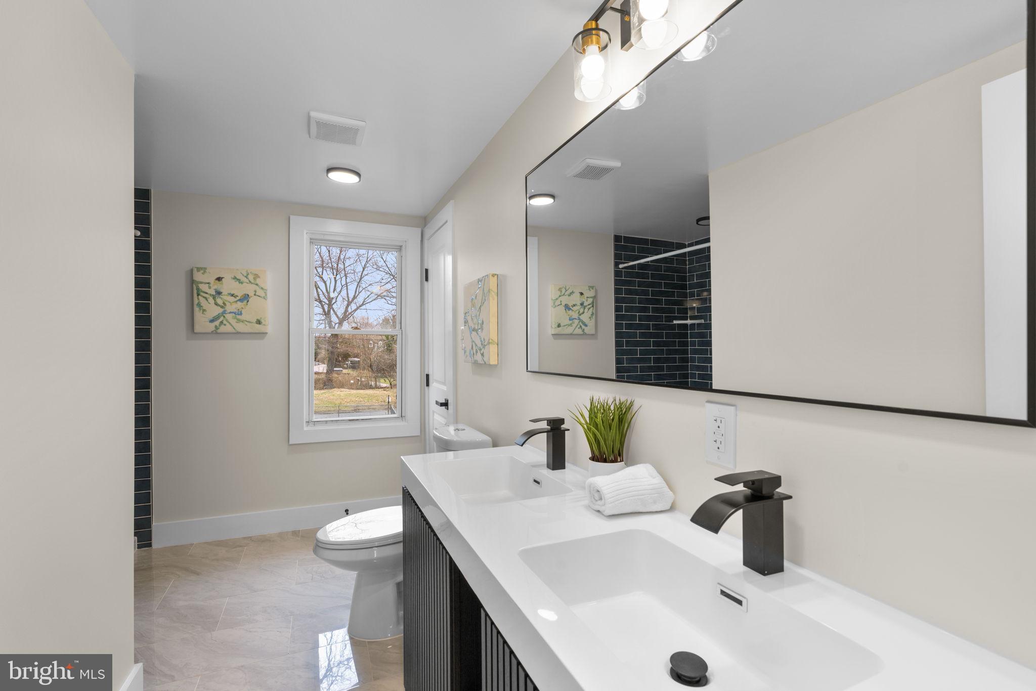 KINGSTON PARK - Residential