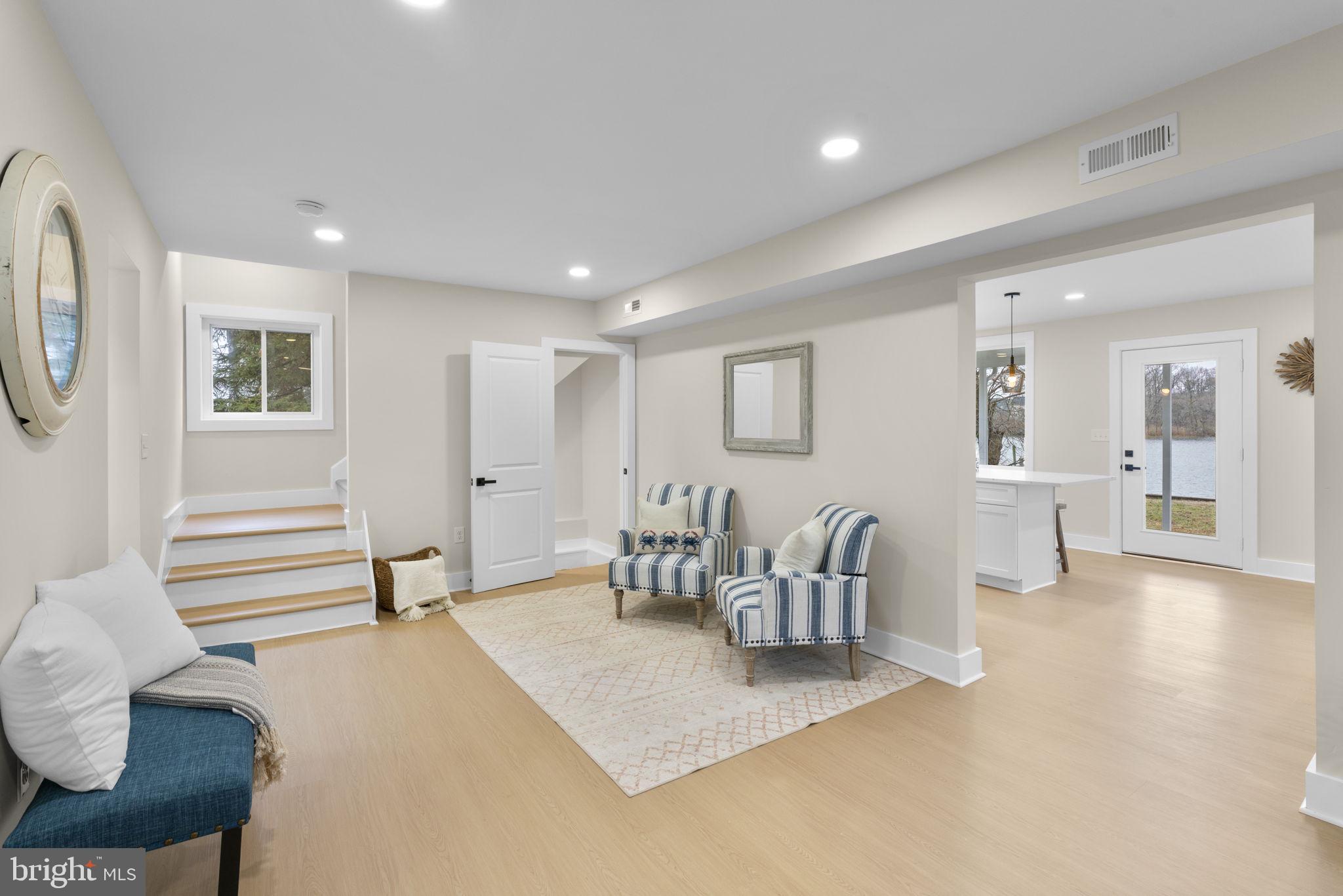 KINGSTON PARK - Residential