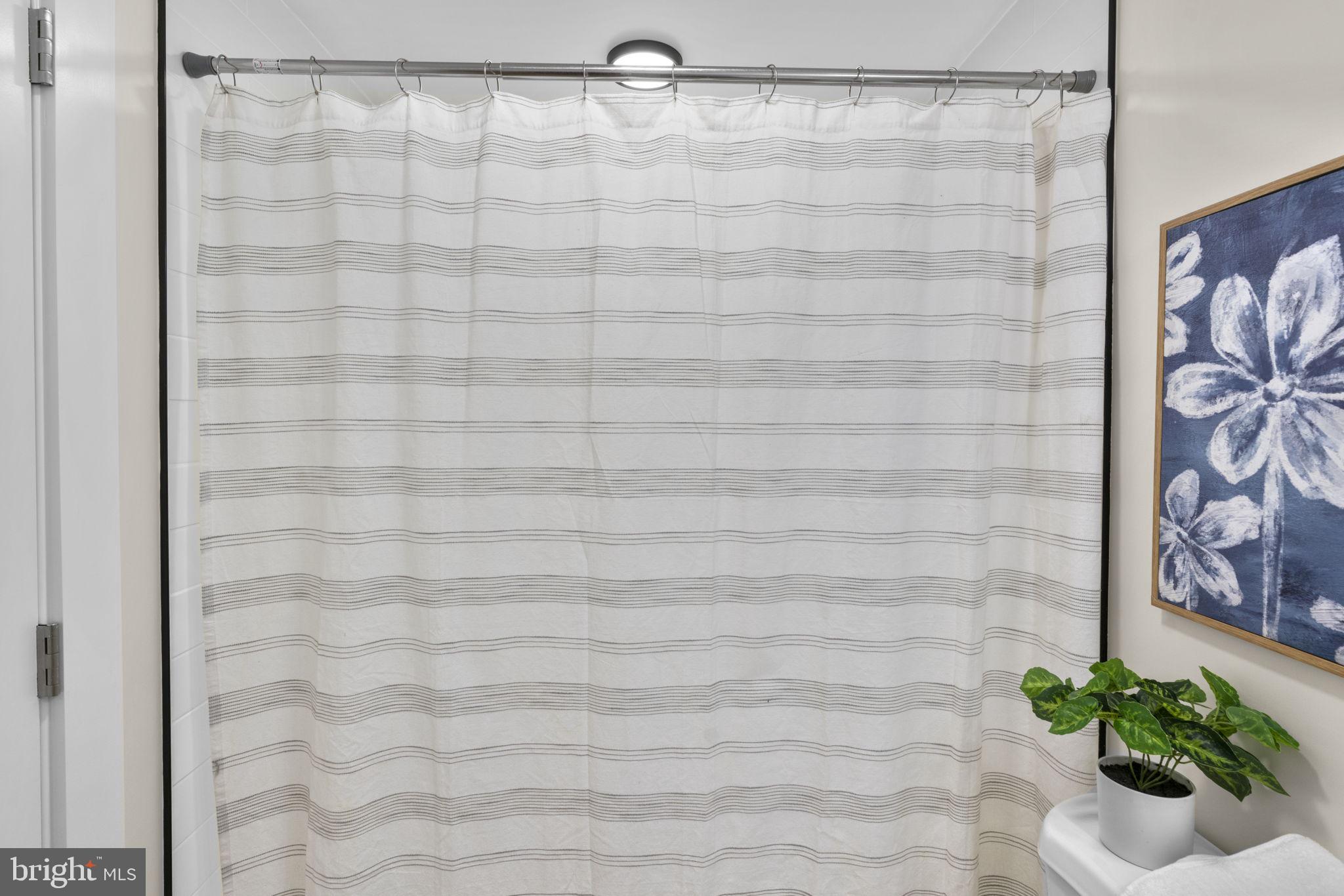 KINGSTON PARK - Residential