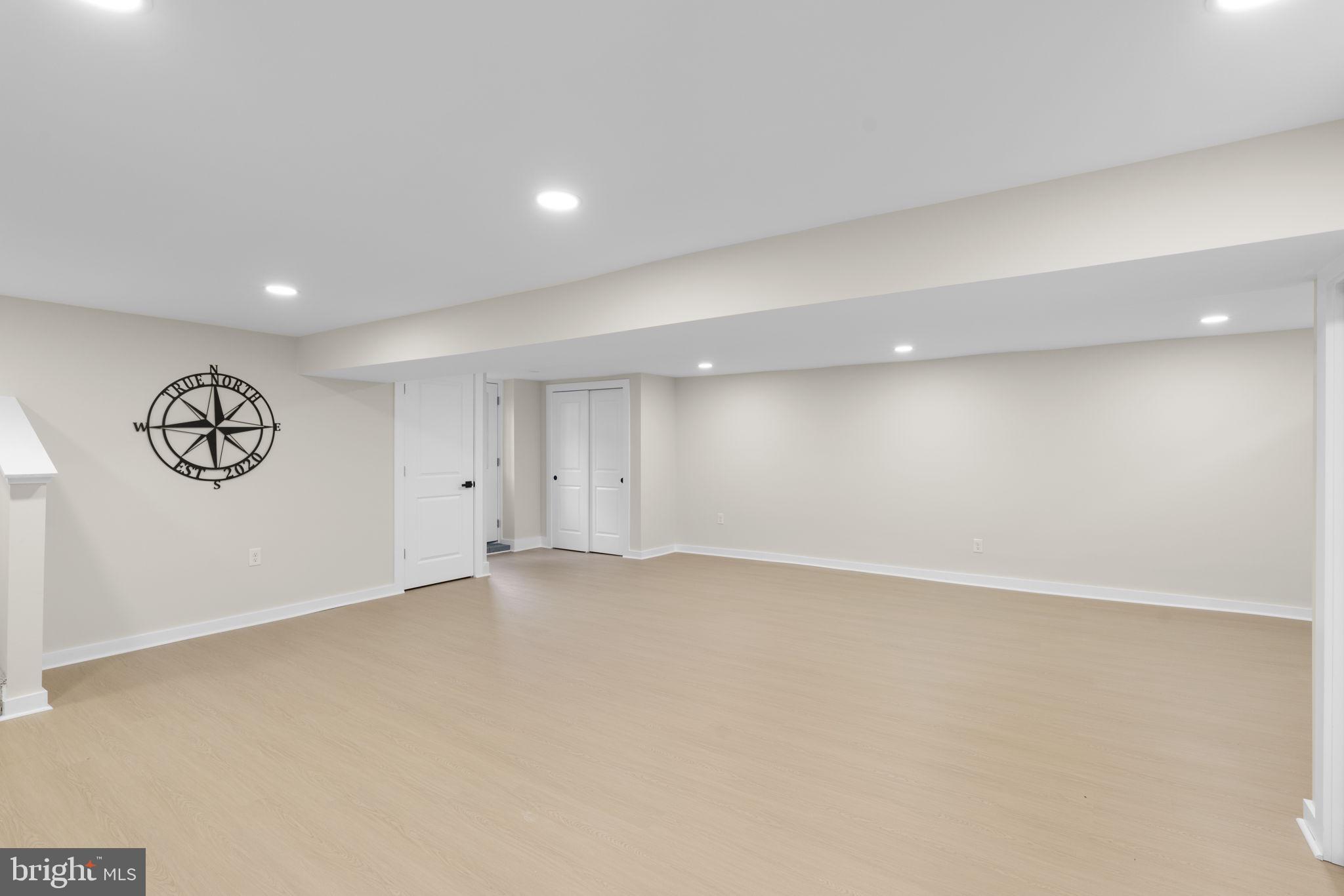 KINGSTON PARK - Residential