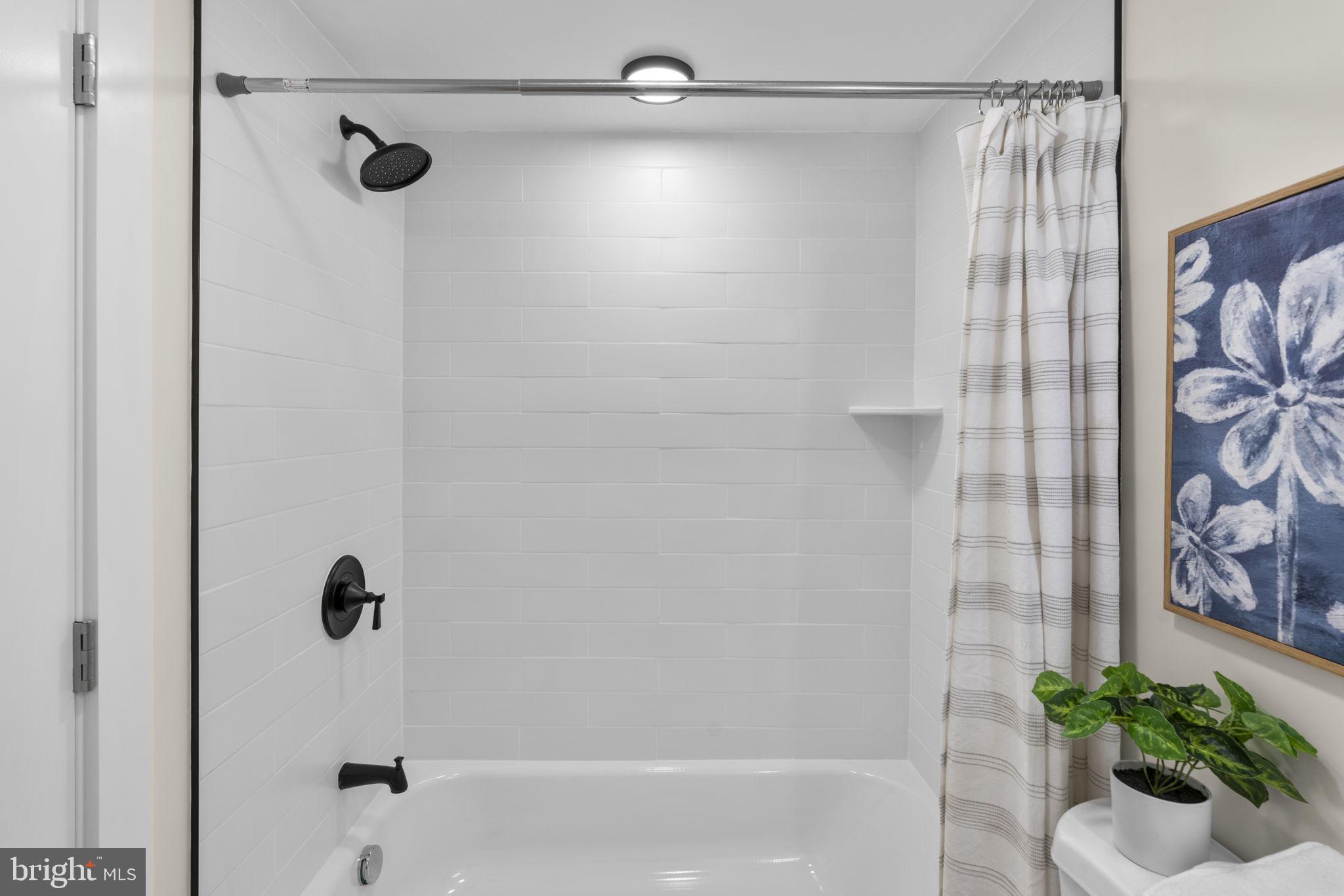 KINGSTON PARK - Residential