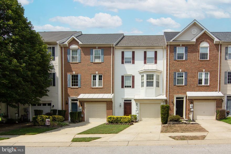 **Charming Townhouse Oasis: Your Dream Home Awaits!**

Welcome to your next home sweet home! Nestled in a serene neighborhood, this stunning townhouse is a perfect blend of modern living and cozy charm. With an inviting open floor plan, this residence is designed to cater to your lifestyle, whether you’re entertaining guests or enjoying a quiet evening at home.

**Key Features:**

- **Spacious Open Floor Plan:** Step into a bright and airy living space that flows seamlessly from the living room to the dining area and kitchen. This design not only maximizes space but also encourages social interaction and connectivity.

- **Gourmet Gas Cooking:** The culinary enthusiast in you will thrive in the well-appointed kitchen, featuring top-of-the-line gas cooking appliances. Enjoy whipping up delicious meals while staying engaged with family and friends in the adjoining living and dining areas.

- **Comfortable Gas Heating:** Experience warmth and comfort during the cooler months with efficient gas heating. Say goodbye to chilly nights and hello to cozy gatherings in your stylish home!

- **Expansive Rear Deck:** Step outside onto your large rear deck, an entertainer’s paradise! Perfect for summer barbecues, morning coffee, or simply relaxing with a good book, this outdoor space offers endless possibilities for enjoyment.

- **Fenced Rear Yard:** The fully fenced rear yard provides a private sanctuary for pets, kids, or simply unwinding in nature. Create your own garden, set up outdoor games, or enjoy alfresco dining under the stars—this space is yours to transform!

- **Luxurious Jacuzzi Tub:** Unwind at the end of a long day in your spa-like bathroom featuring a rejuvenating jacuzzi tub. Treat yourself to moments of serenity and relaxation, where you can soak away your stress in the comfort of your own home.

- **Innovative California Closet Murphy Bed:** Maximize your space with a stylish California Closet Murphy bed, perfect for accommodating guests without sacrificing your living area. This clever design allows you to transition seamlessly between a guest room and a functional living space.

**Why You’ll Love This Home:**

This townhouse not only offers modern amenities and thoughtful design but is also situated in a vibrant community with easy access to local parks, shopping, and dining options. Ideal for professionals, families, or those looking to downsize, this property provides the perfect balance of comfort and convenience.

Don’t miss your chance to own this incredible townhouse that caters to all your needs! Schedule a viewing today, and step into a lifestyle of comfort, style, and enjoyment. Your dream home is just a visit away!

Updates
Gas Hot Water Heater 2020.  HVAC 2021.  Roof 2022    New Washer / Dryer 2023