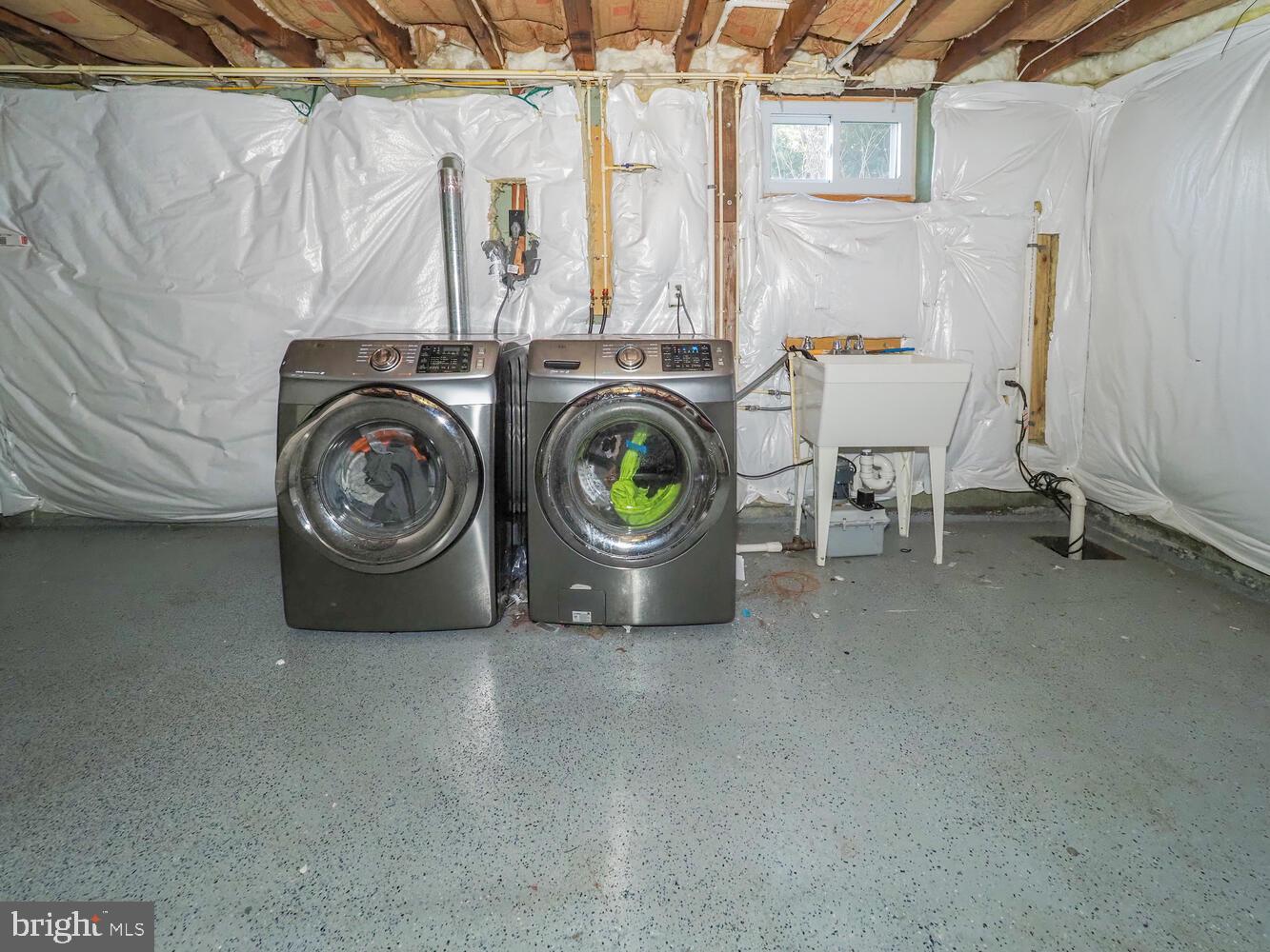 RIVIERA BEACH - Residential