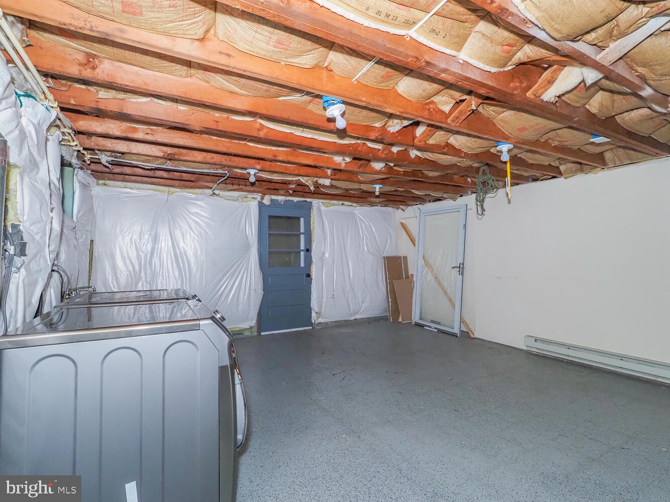 RIVIERA BEACH - Residential