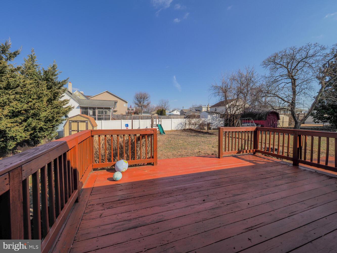 RIVIERA BEACH - Residential