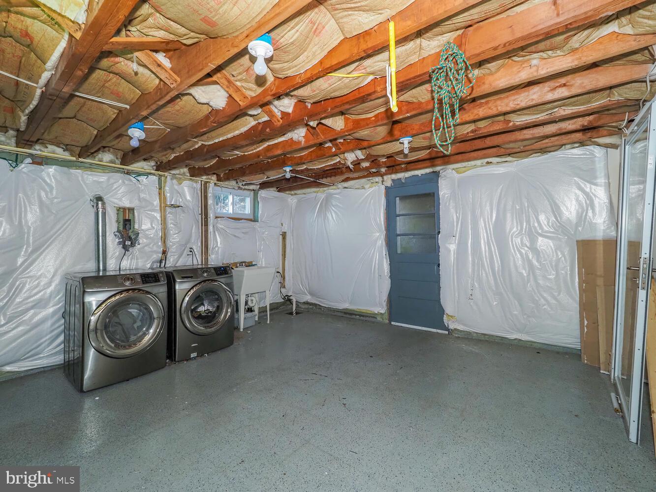 RIVIERA BEACH - Residential