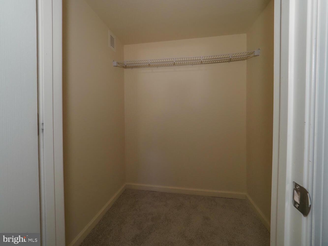 RIVIERA BEACH - Residential