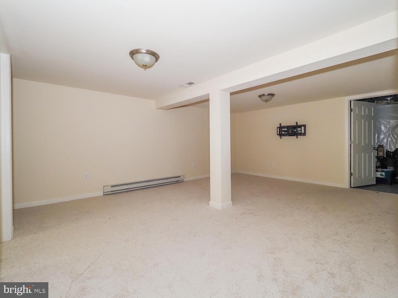 RIVIERA BEACH - Residential