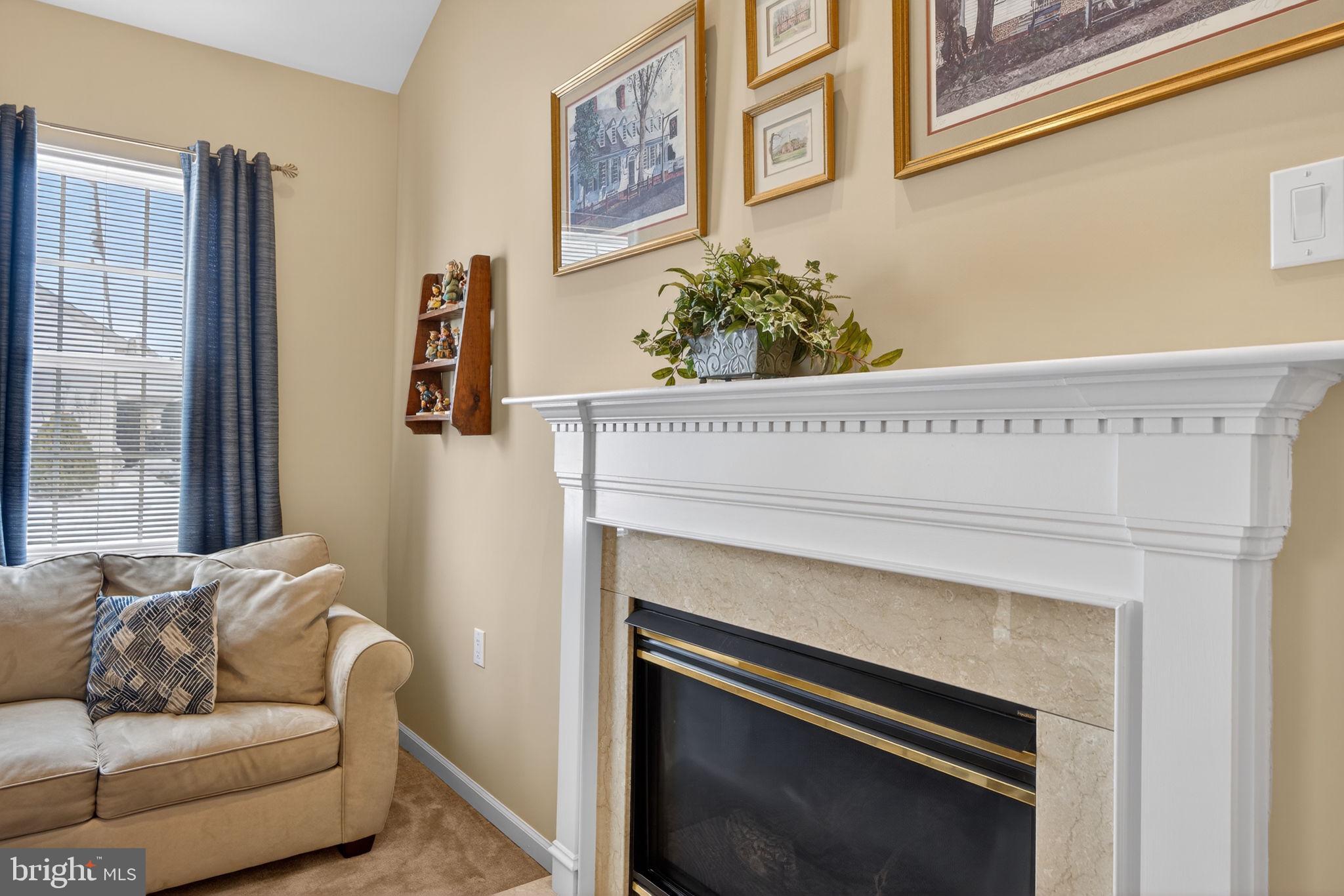 LEGACY OAKS - Residential