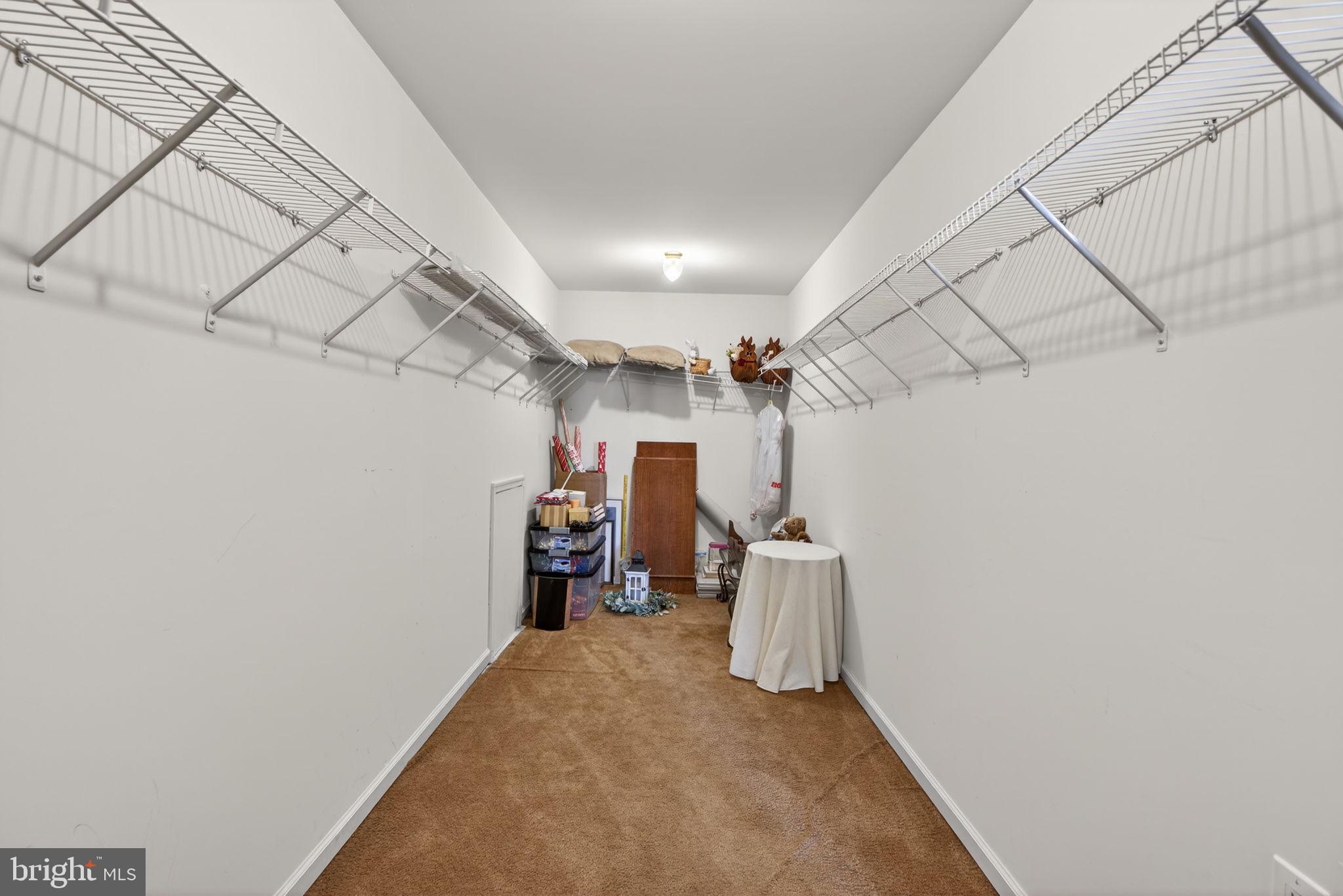 LEGACY OAKS - Residential