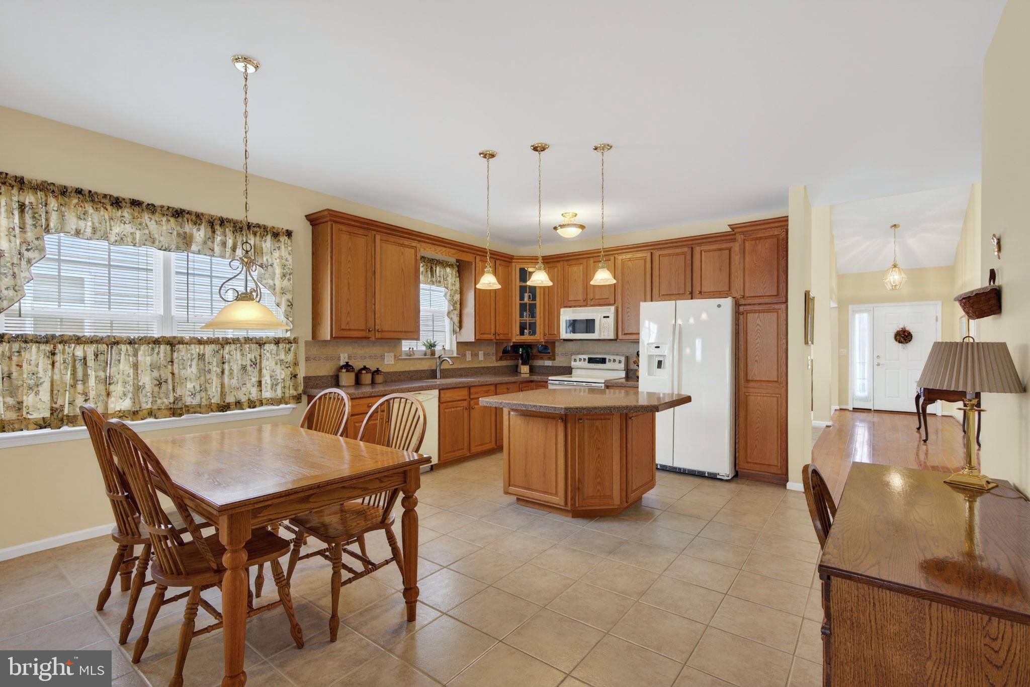 LEGACY OAKS - Residential