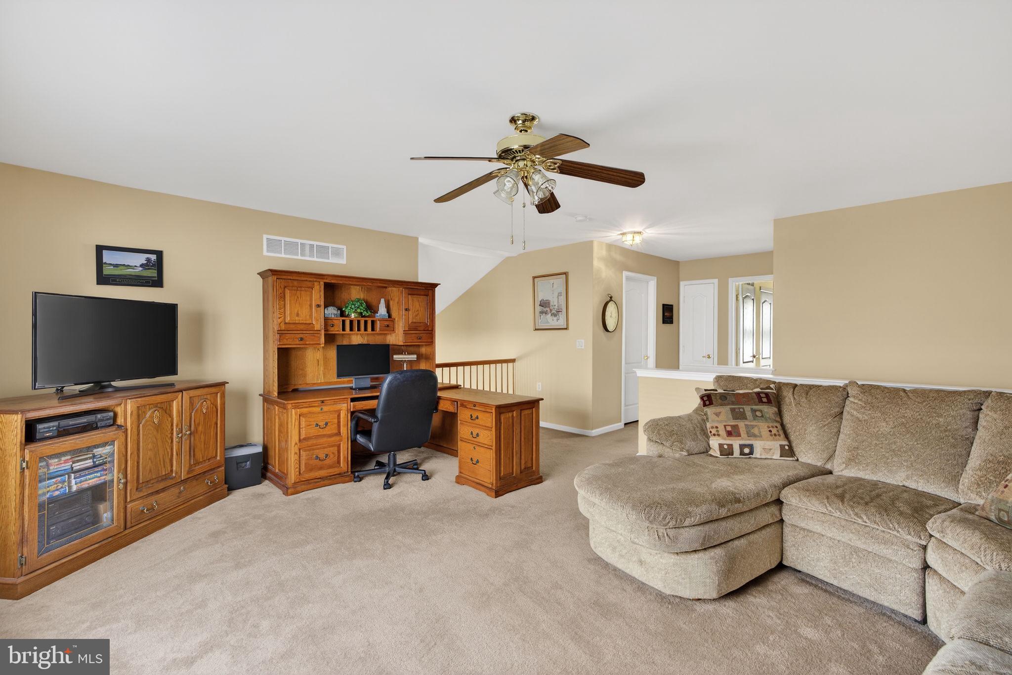 LEGACY OAKS - Residential