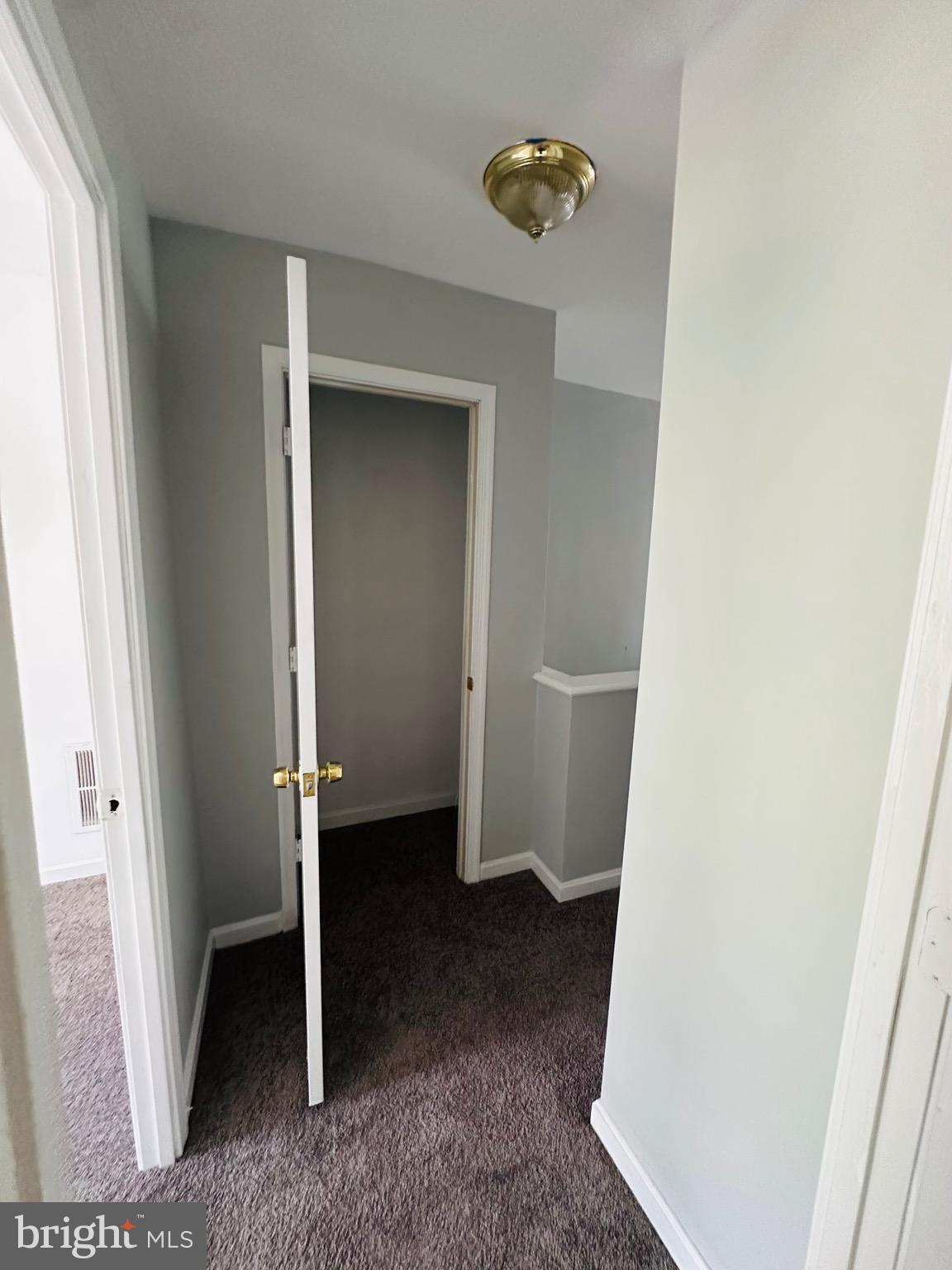 HAGERSTOWN - Residential