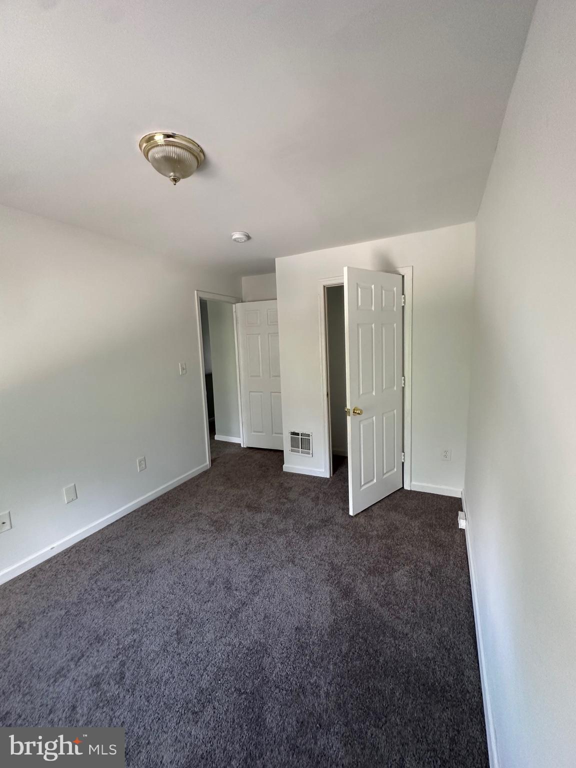 HAGERSTOWN - Residential