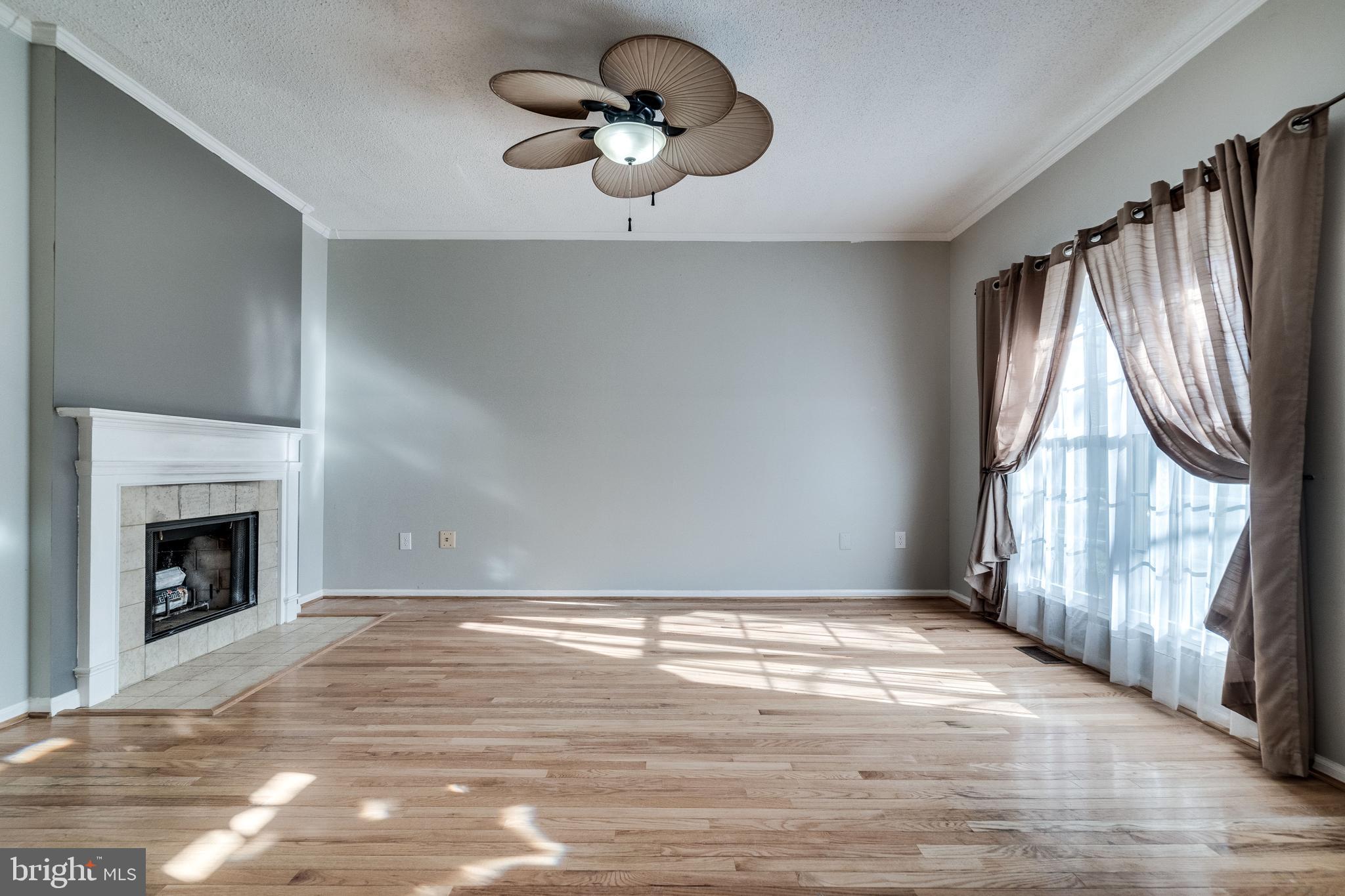 WOODSTONE - Residential