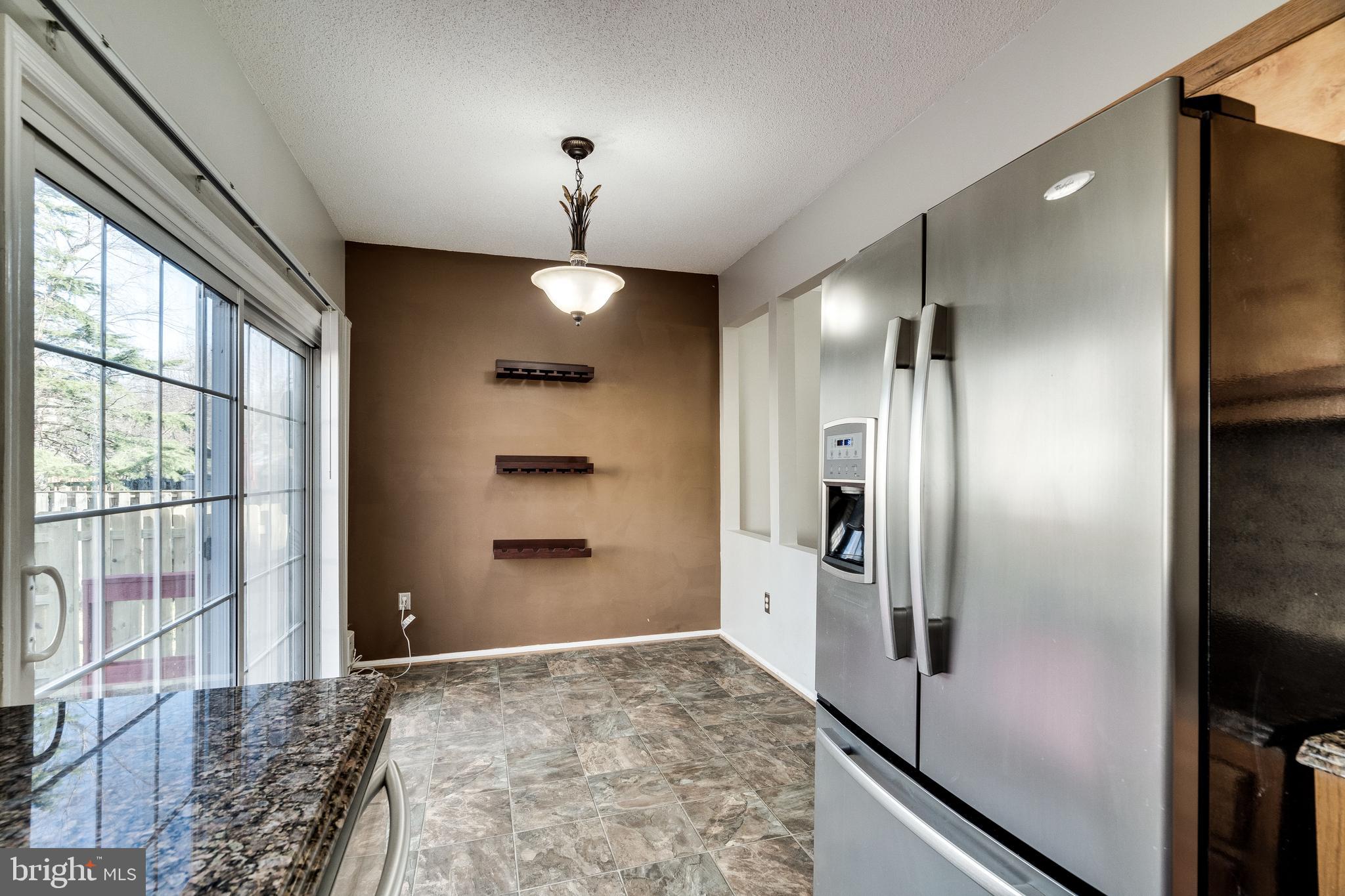 WOODSTONE - Residential