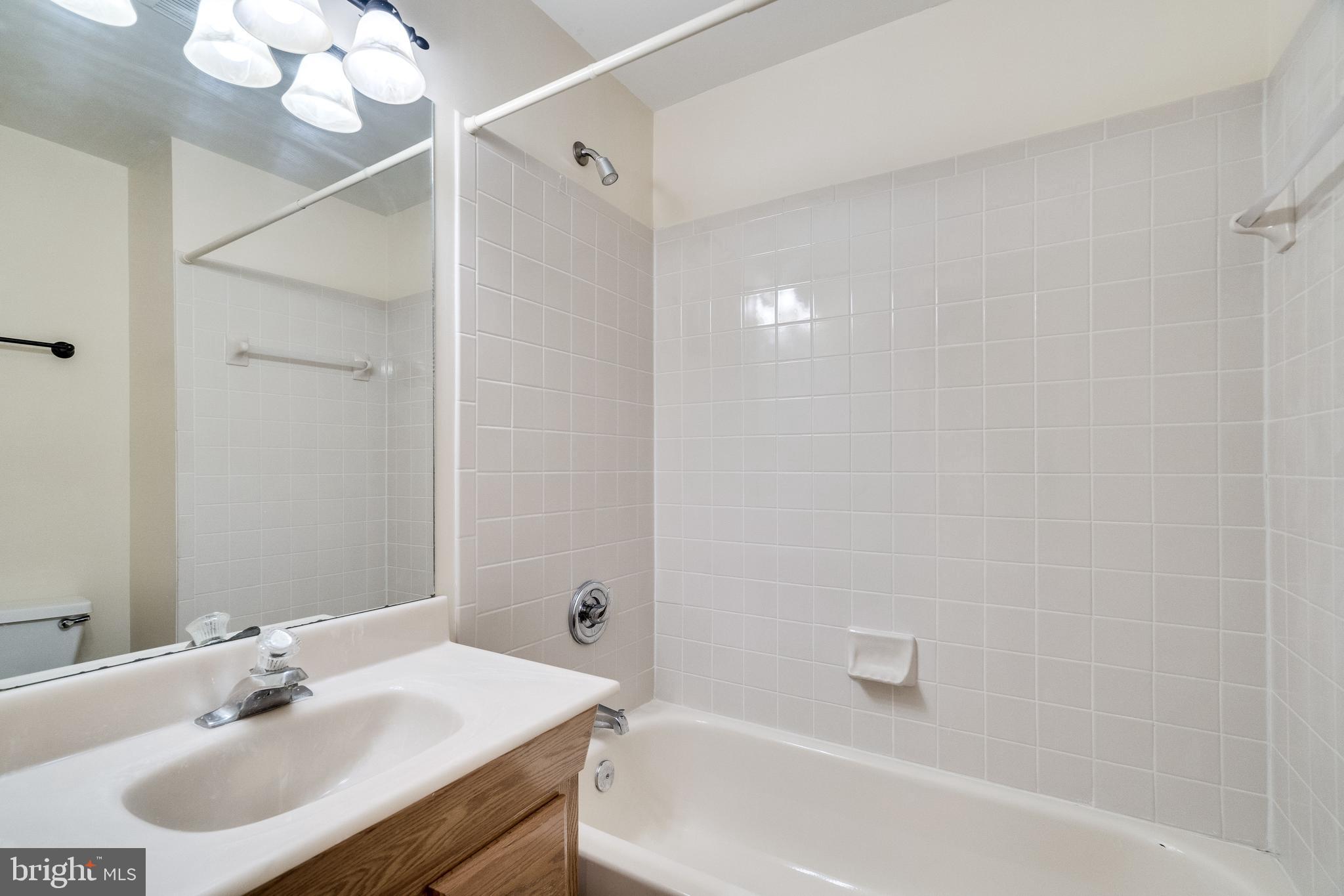 WOODSTONE - Residential