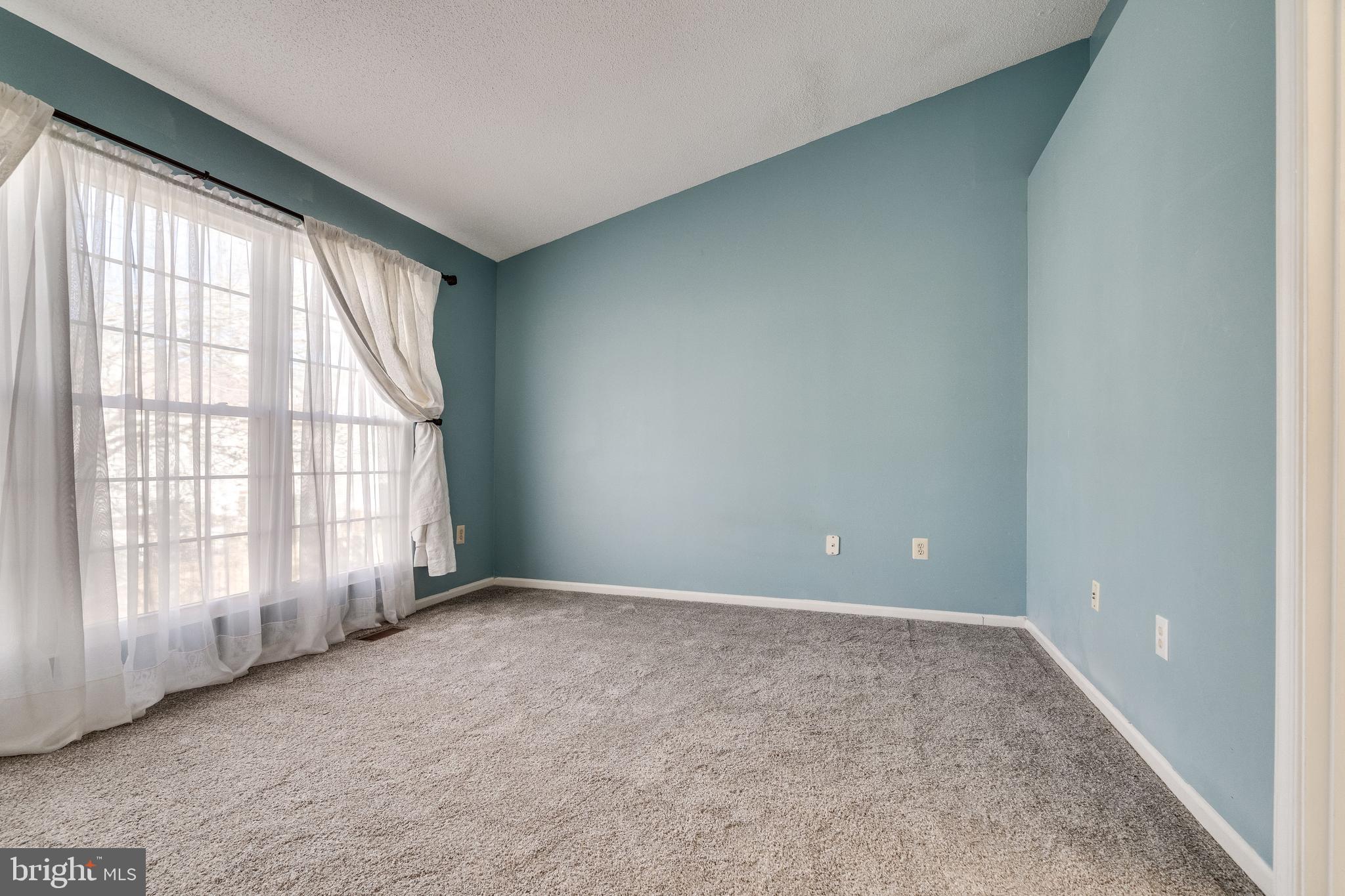 WOODSTONE - Residential