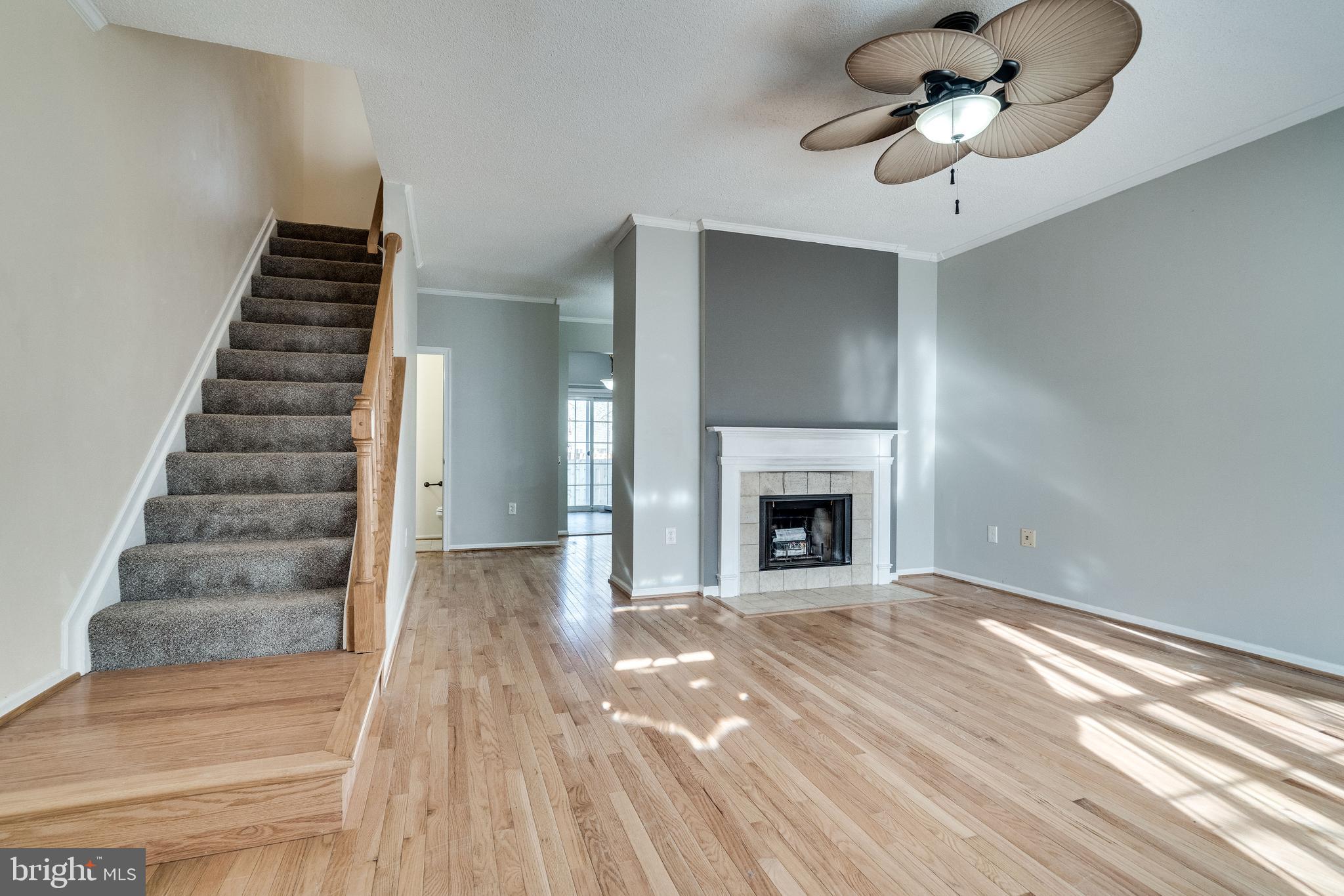 WOODSTONE - Residential