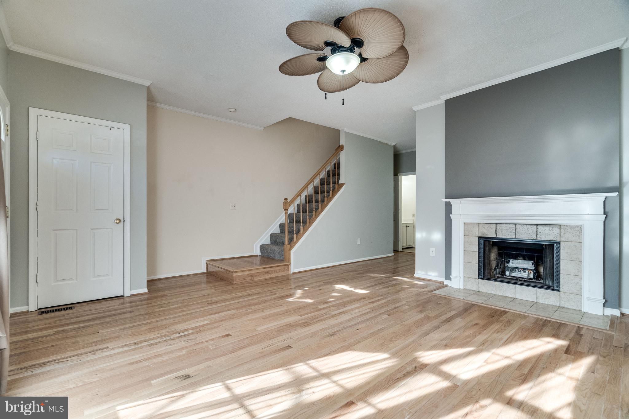 WOODSTONE - Residential