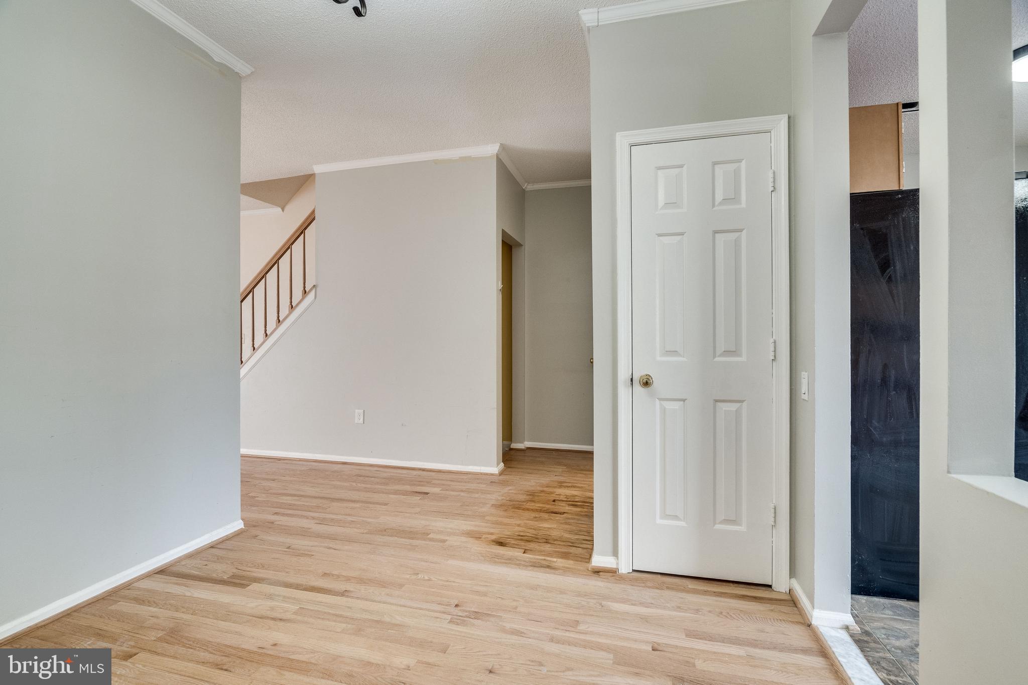 WOODSTONE - Residential