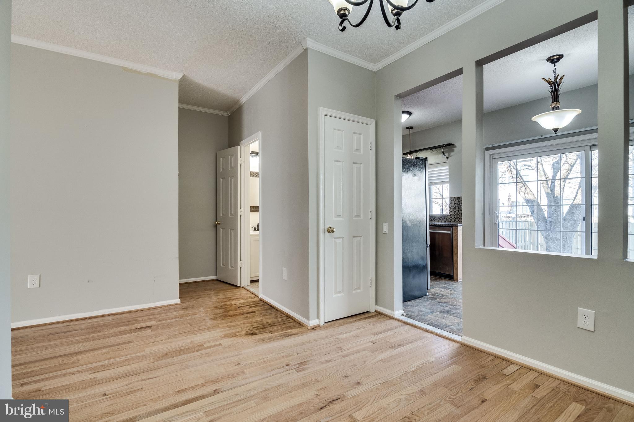 WOODSTONE - Residential