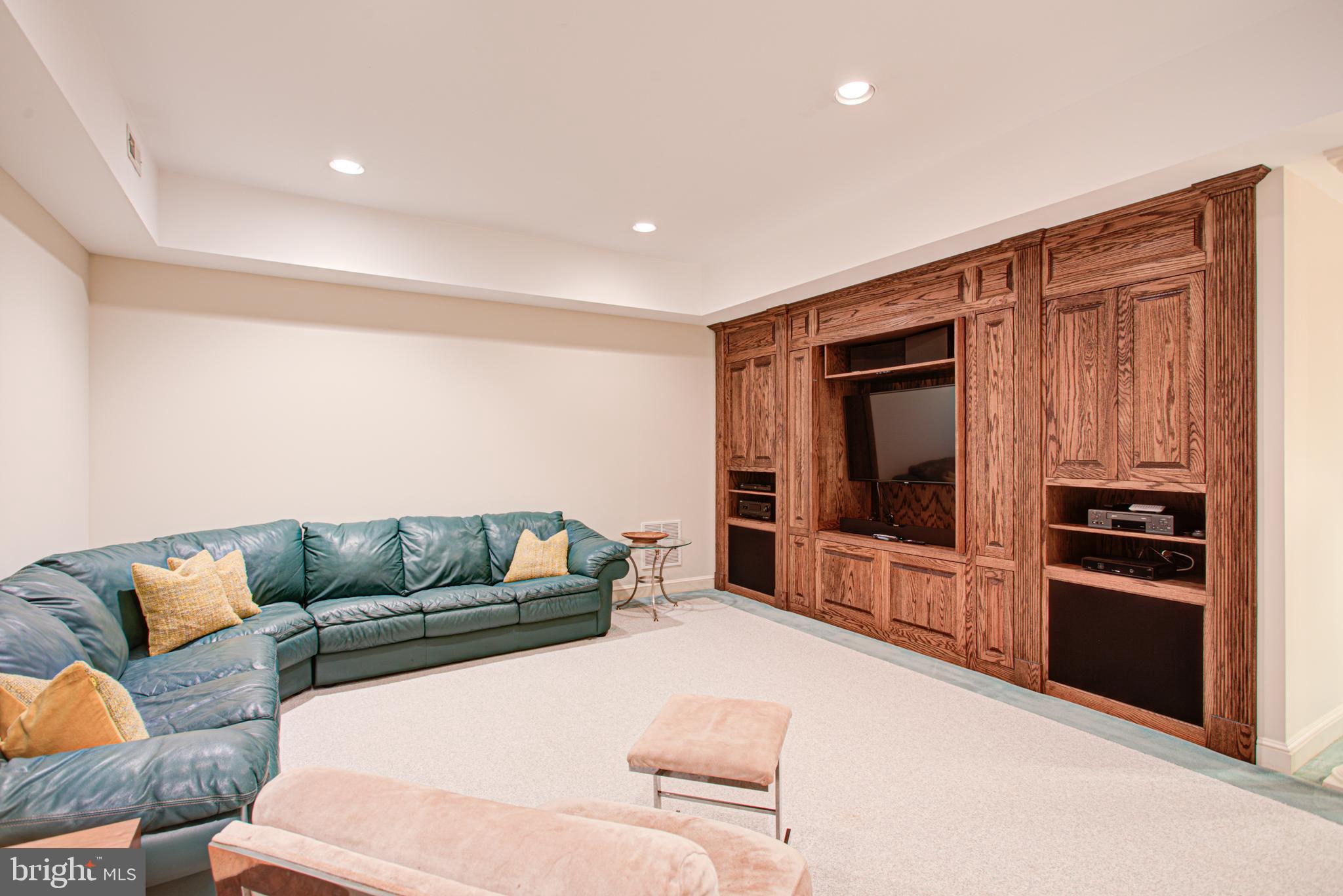 AVENEL - Residential