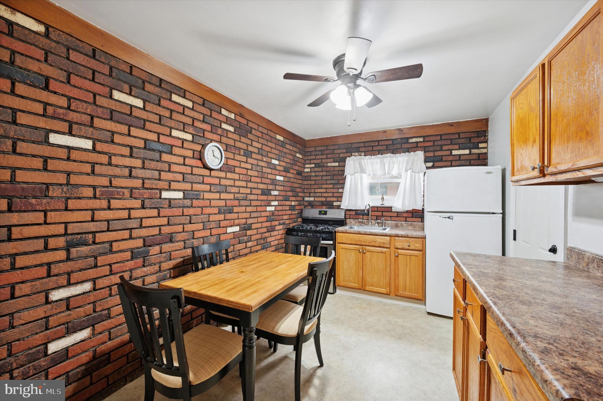 NEWBOLD - Residential