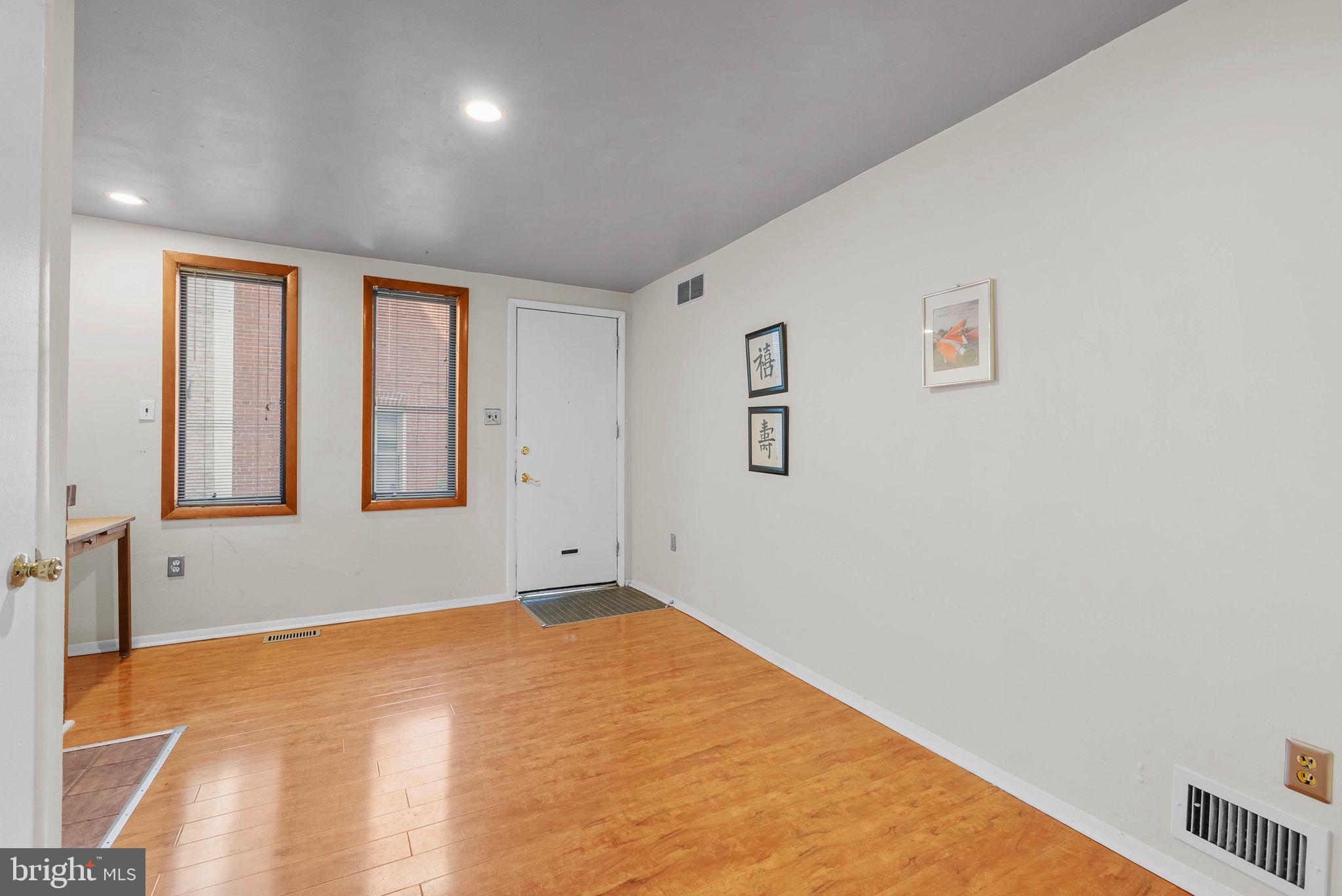 BELLA VISTA - Residential