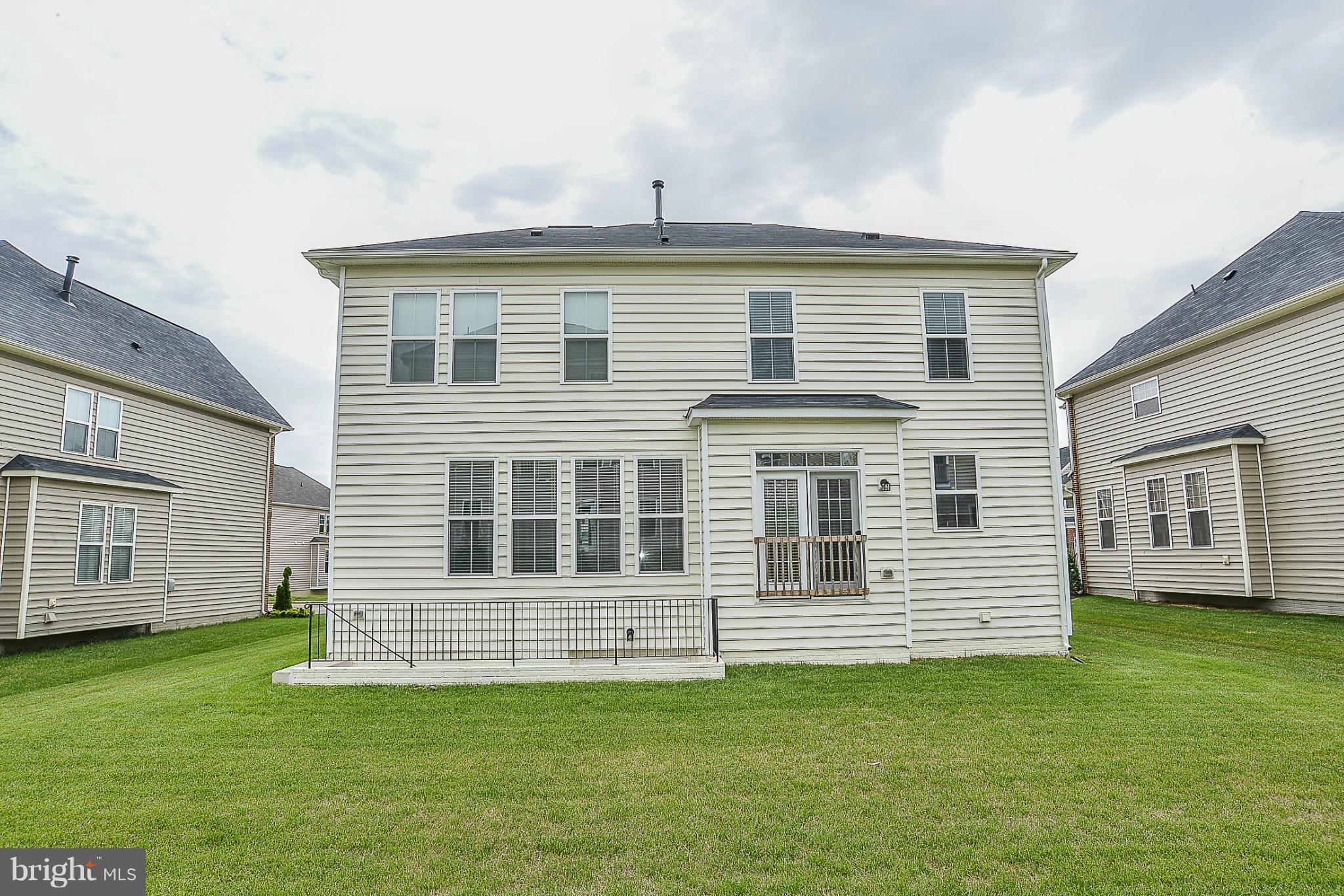 STONE RIDGE LAND BAY 1 - Residential