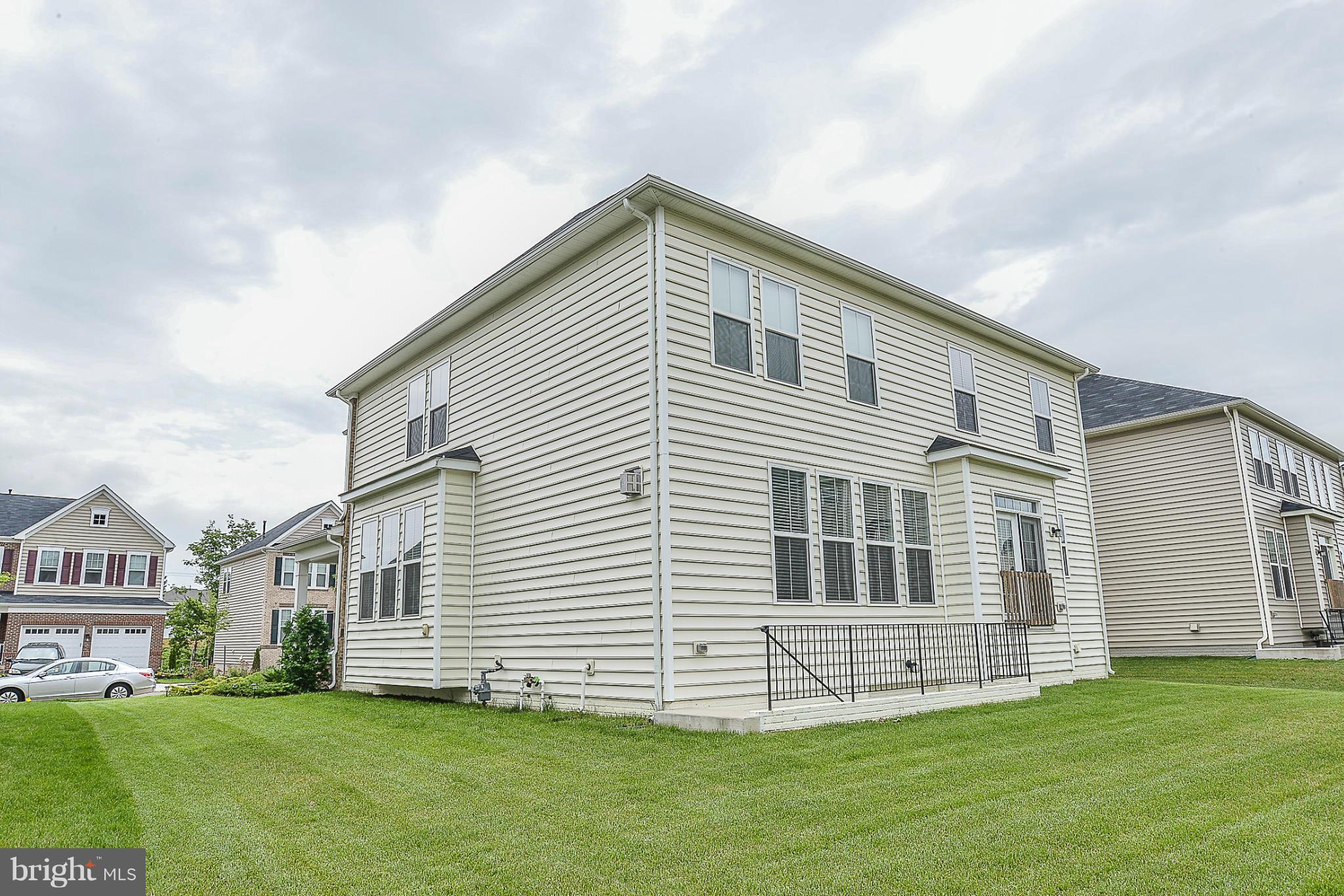 STONE RIDGE LAND BAY 1 - Residential