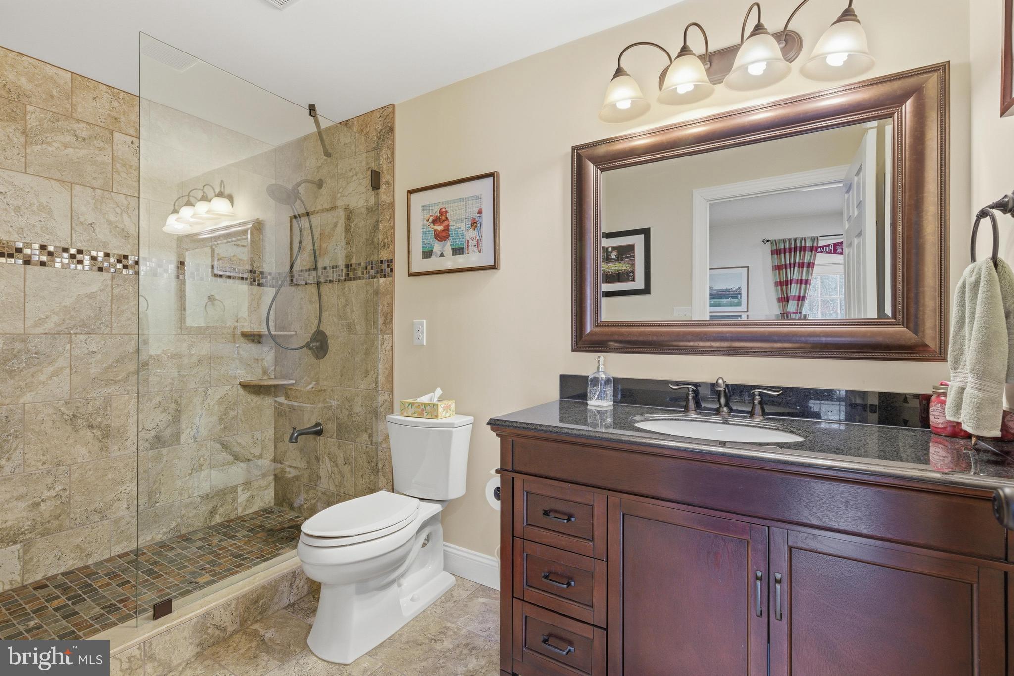 RAVENSCLIFF - Residential