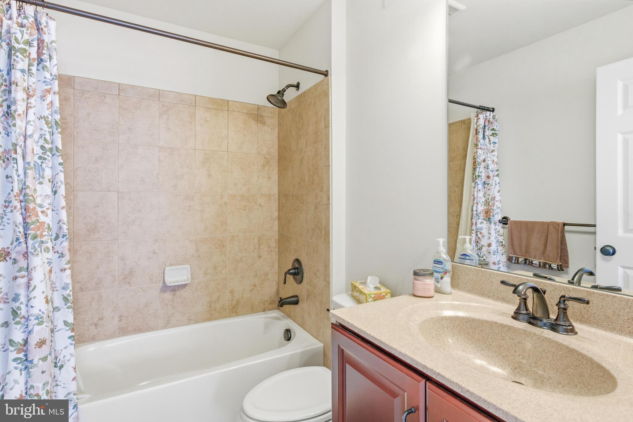 RAVENSCLIFF - Residential