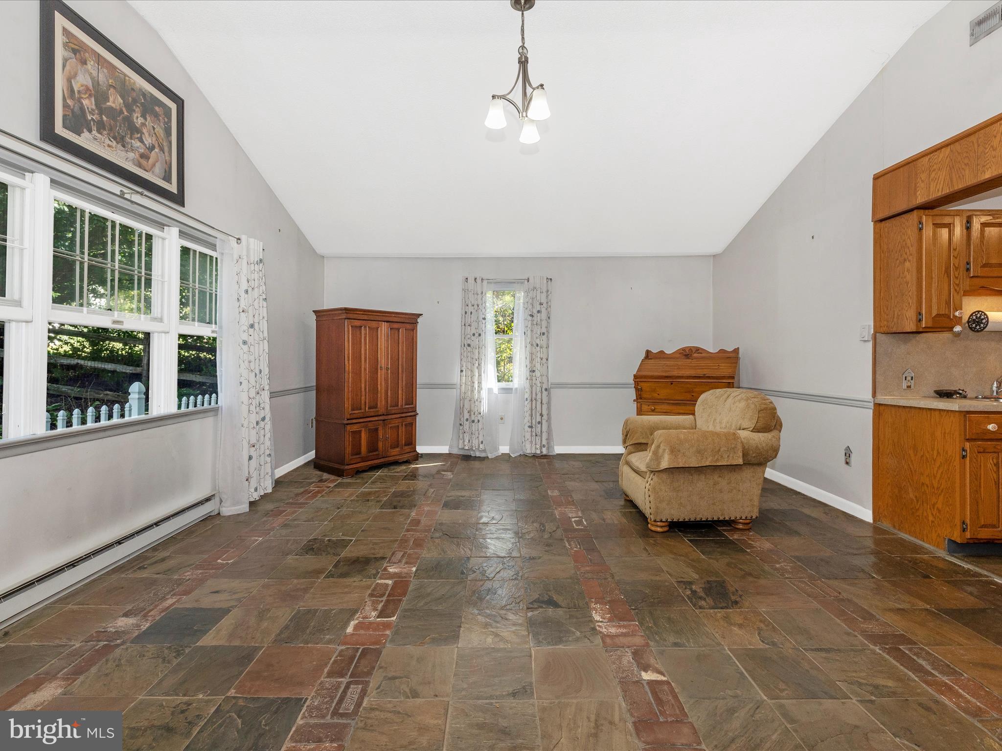 GREENBERRY HILLS - Residential