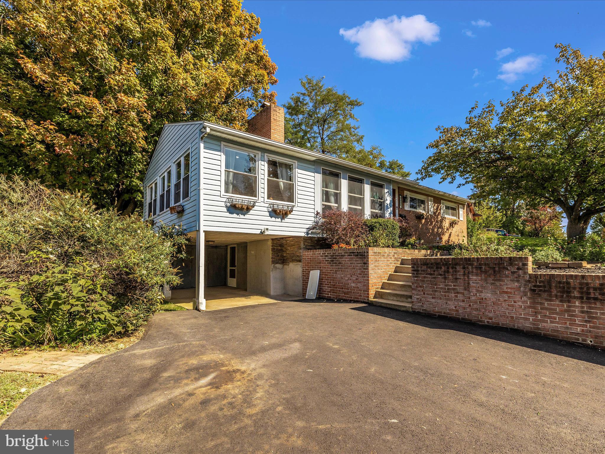 GREENBERRY HILLS - Residential