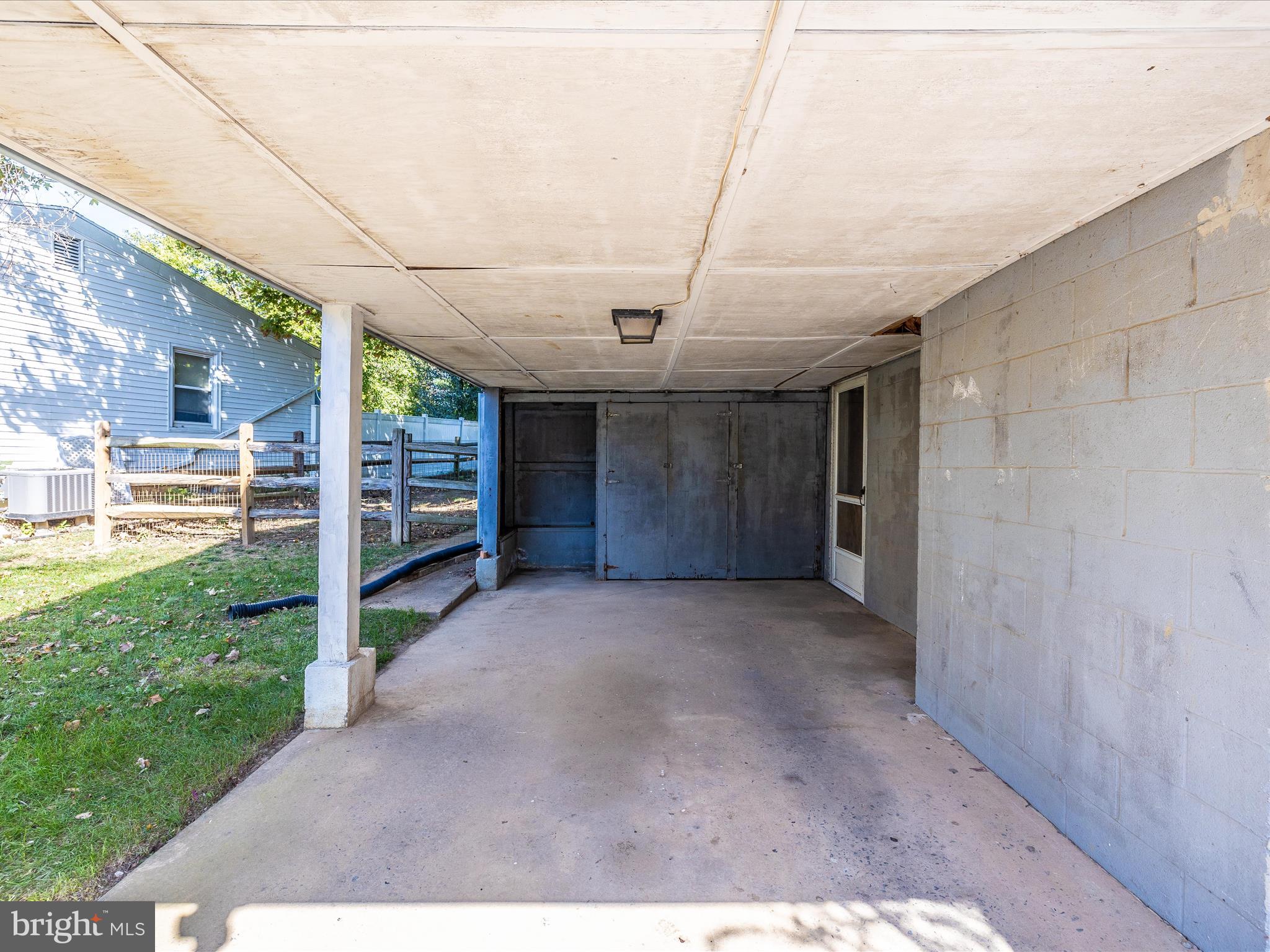 GREENBERRY HILLS - Residential