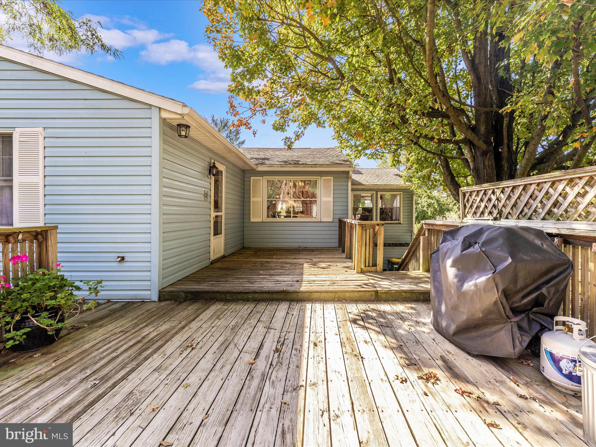 GREENBERRY HILLS - Residential