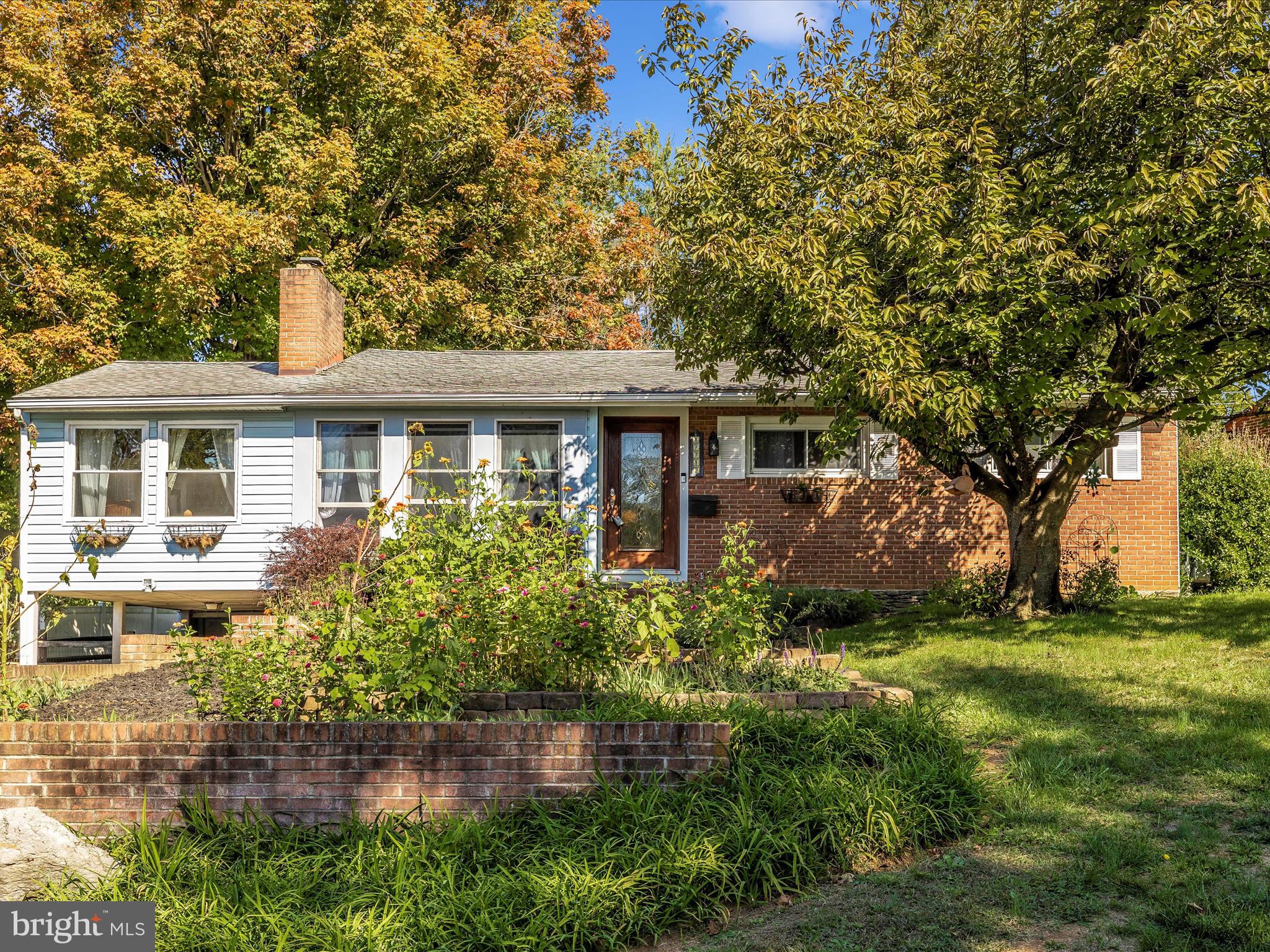 GREENBERRY HILLS - Residential