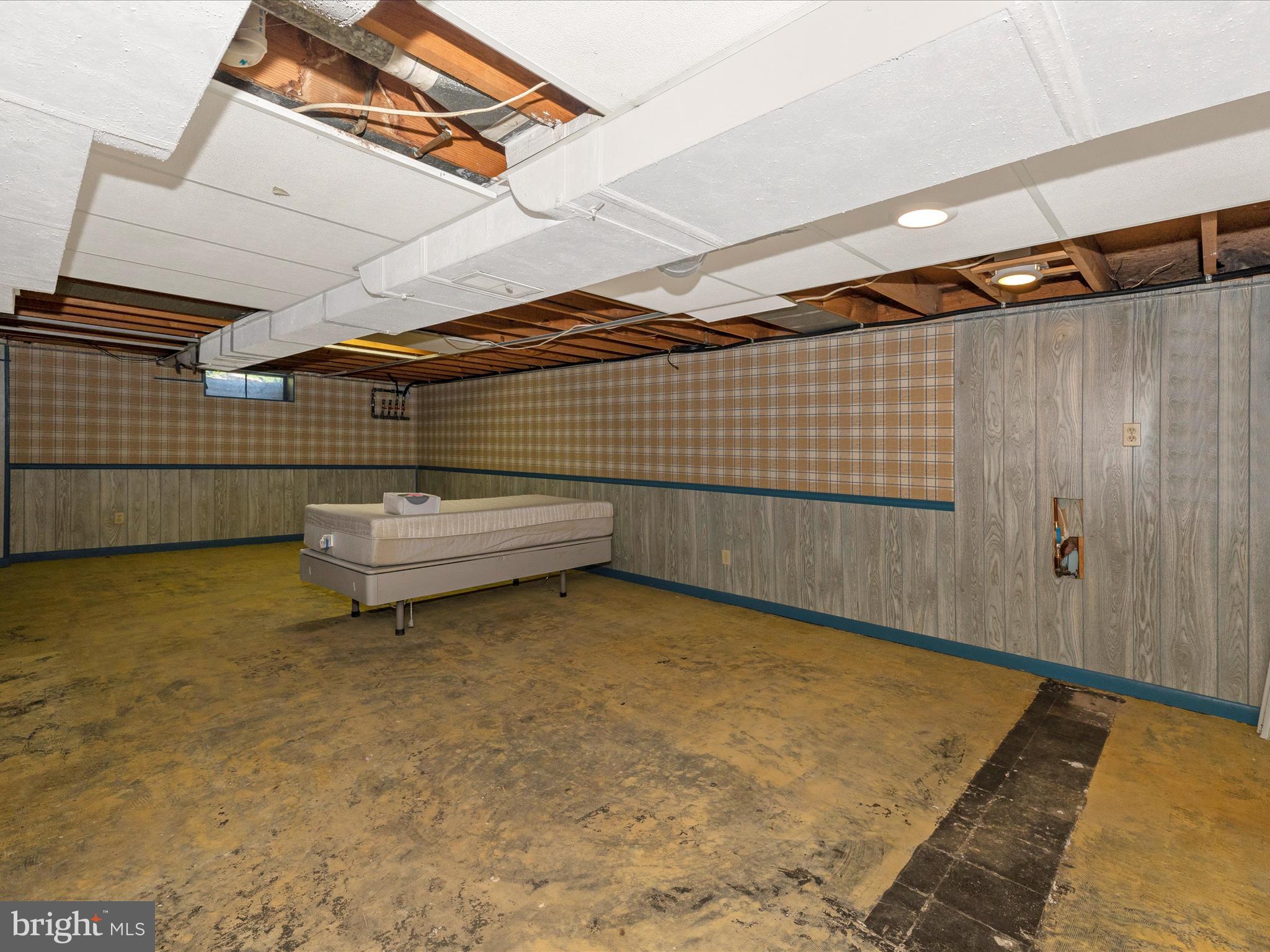 GREENBERRY HILLS - Residential