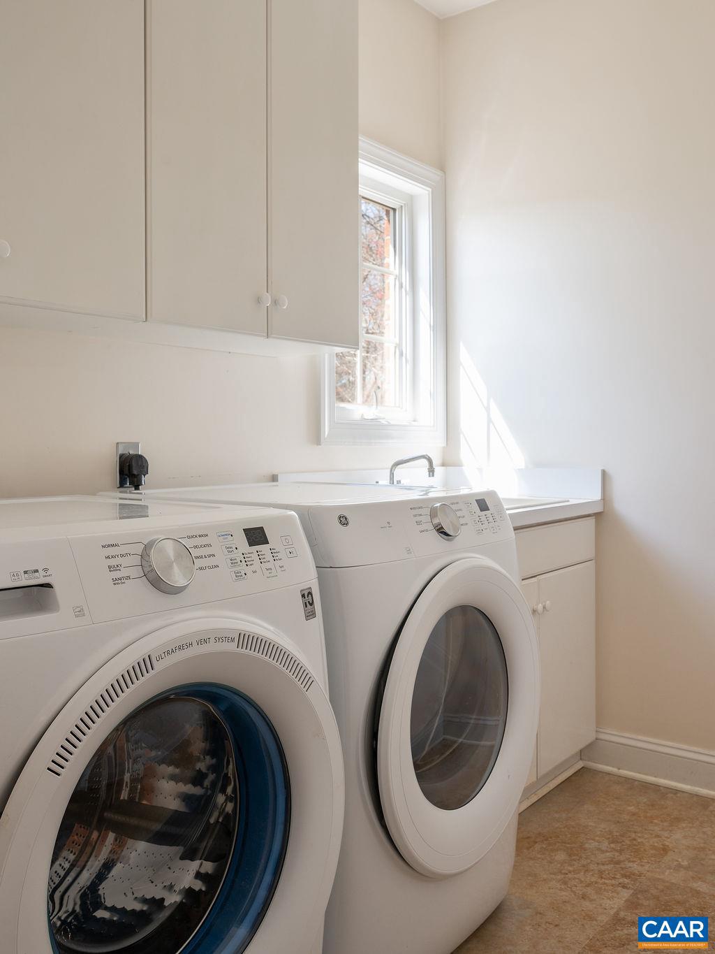 TANAGER WOODS - Residential