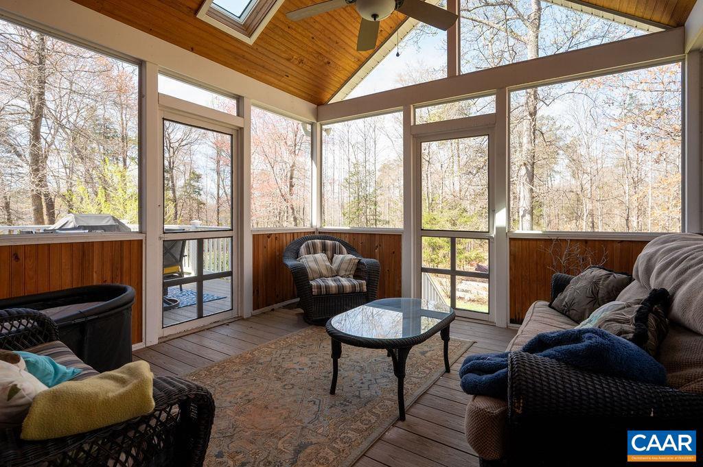 TANAGER WOODS - Residential