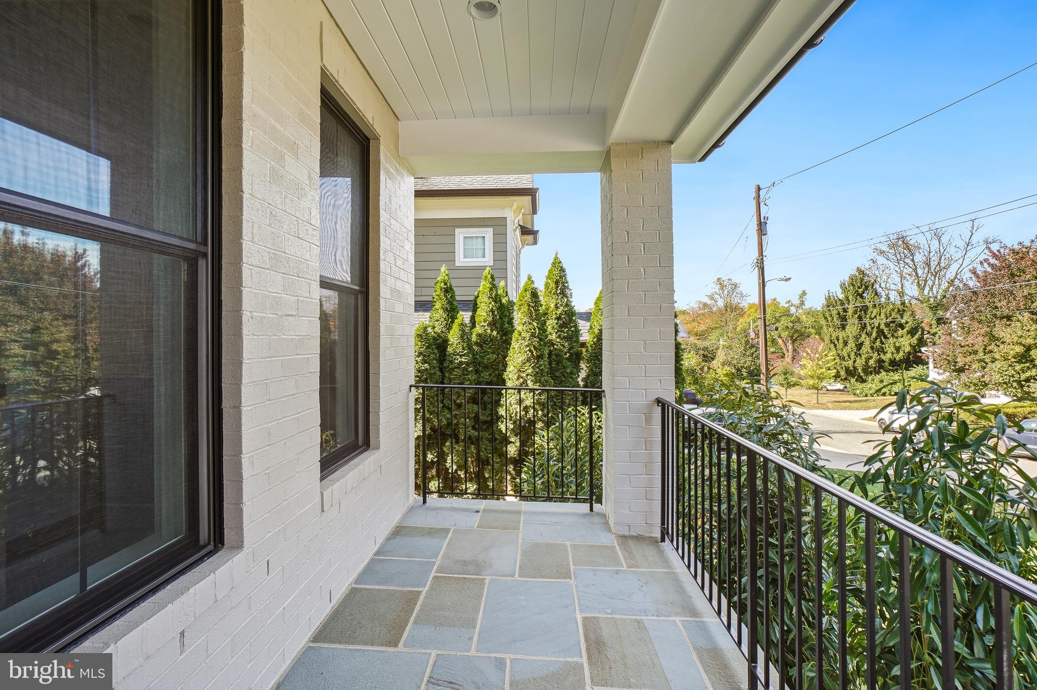 HILLMEAD - Residential