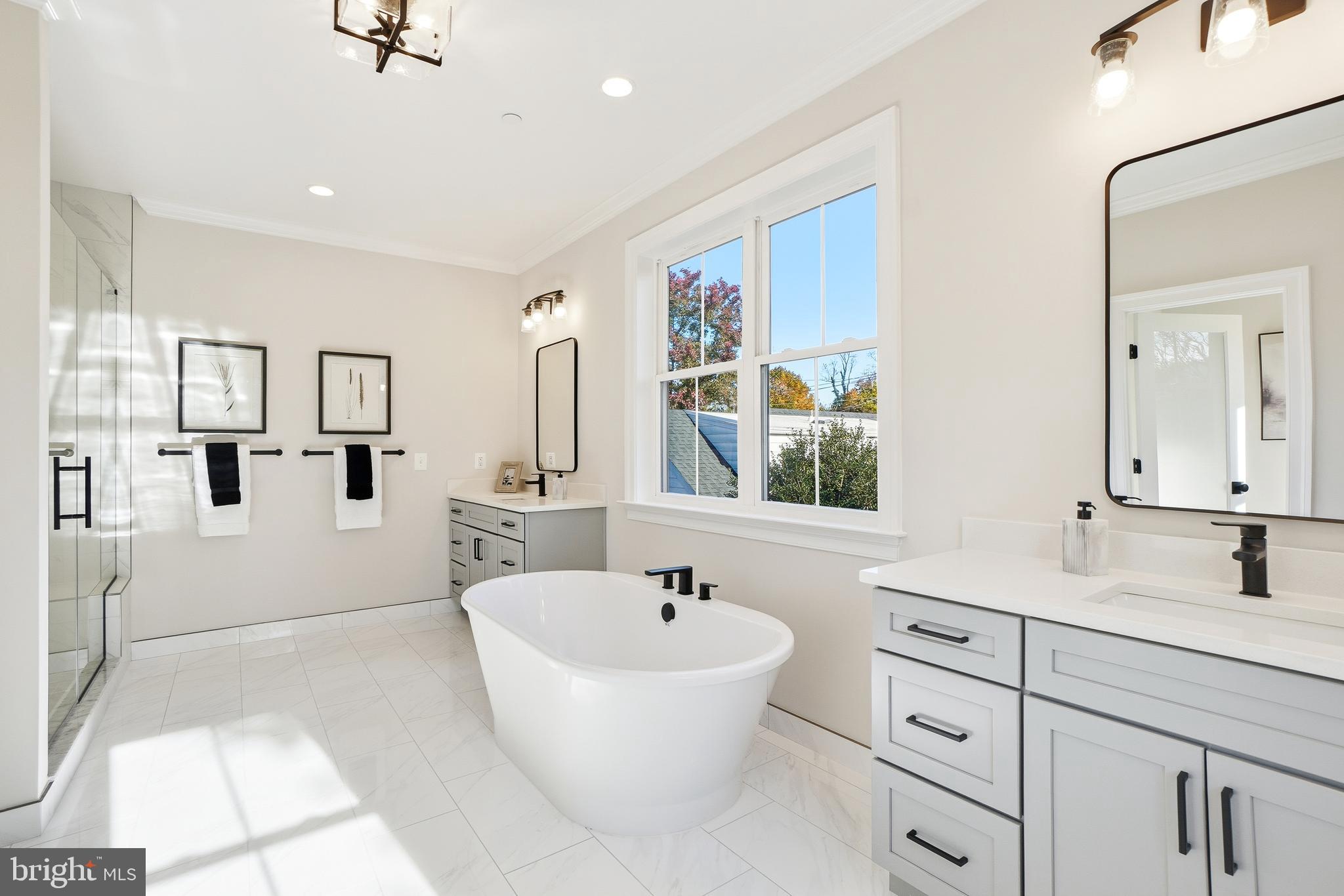 HILLMEAD - Residential