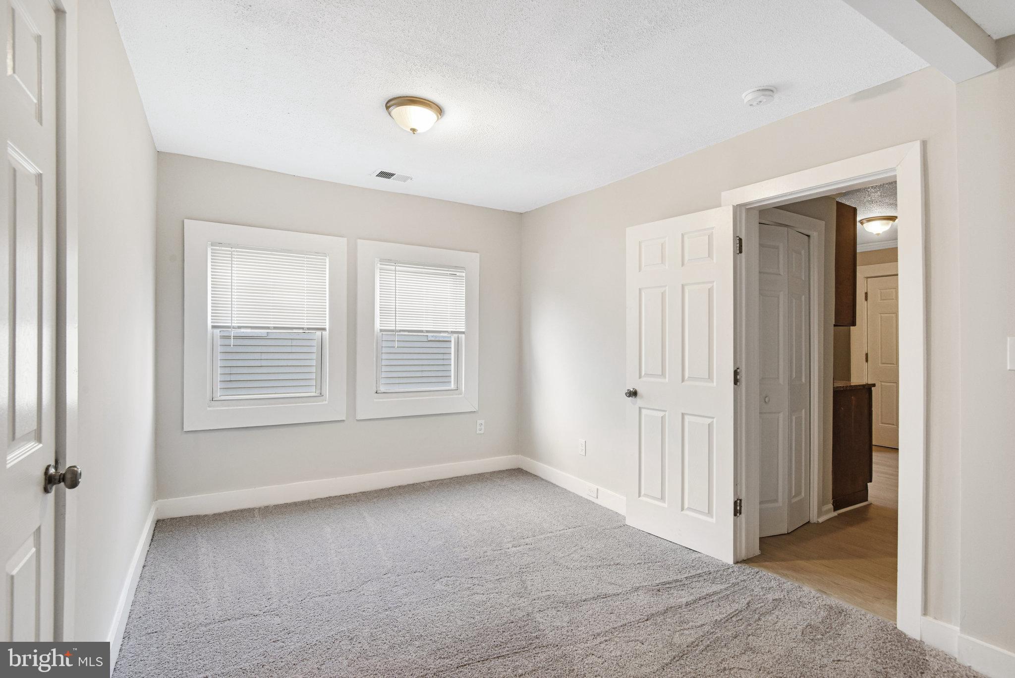 QUANTICO TOWN - Residential Lease