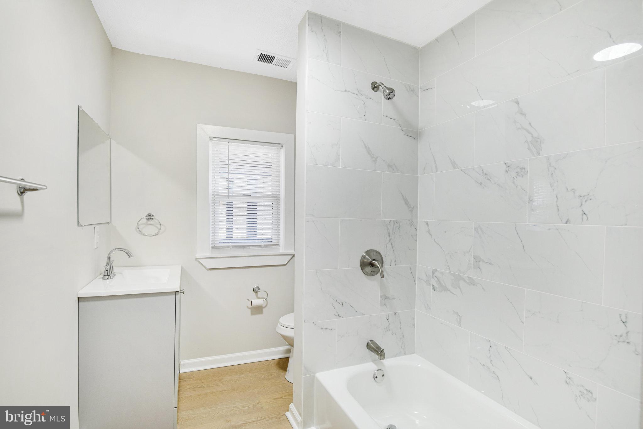 QUANTICO TOWN - Residential Lease