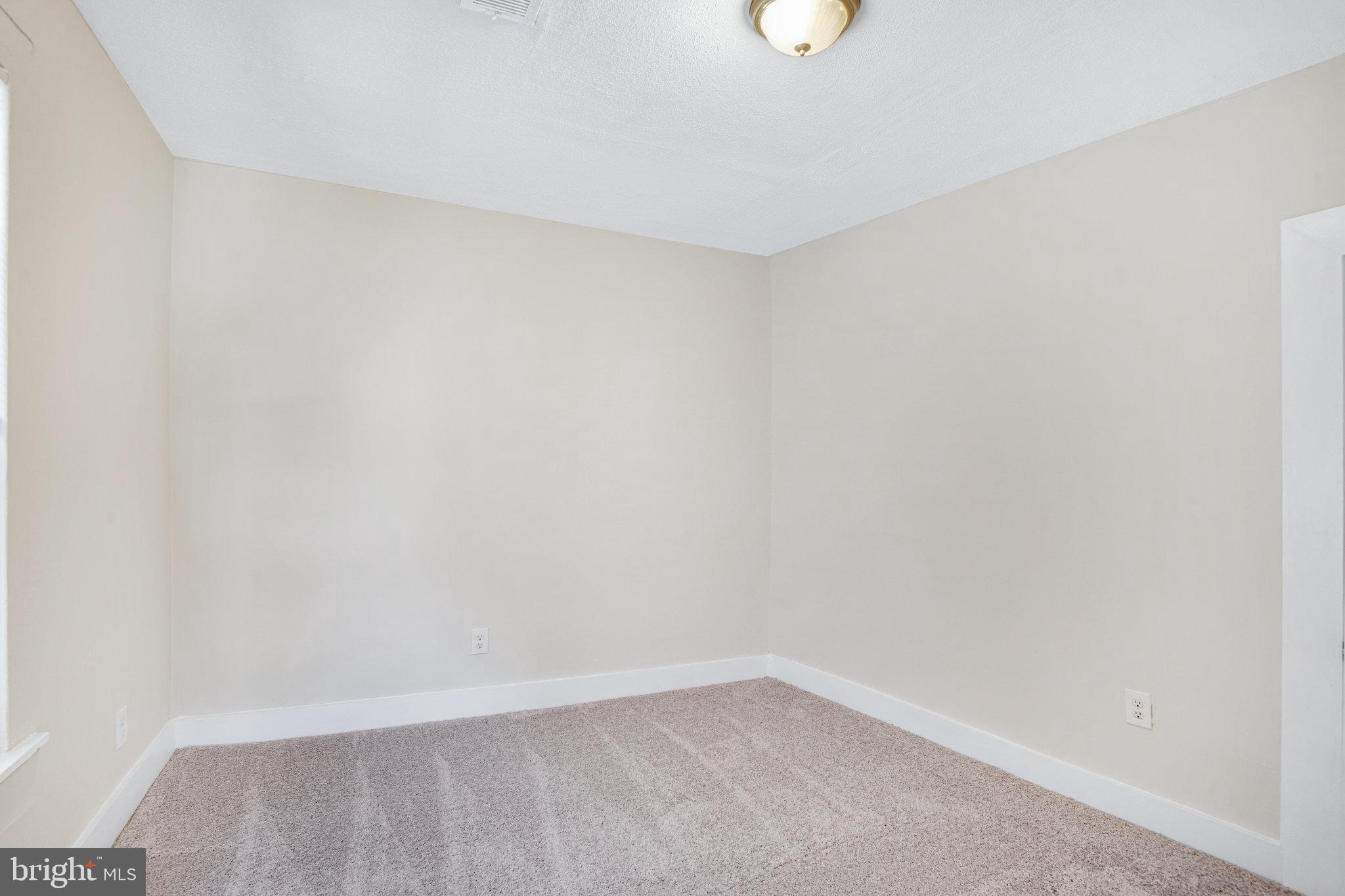 QUANTICO TOWN - Residential Lease