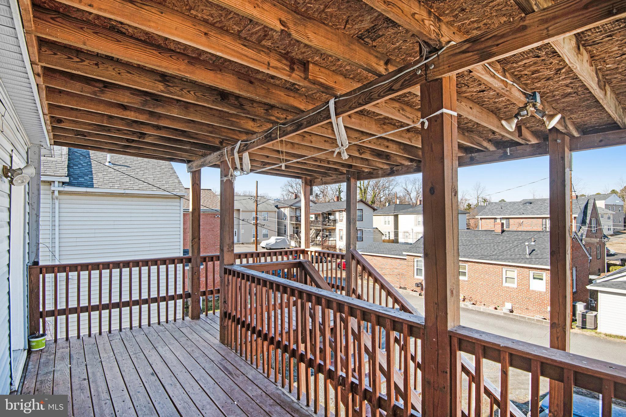 QUANTICO TOWN - Residential Lease